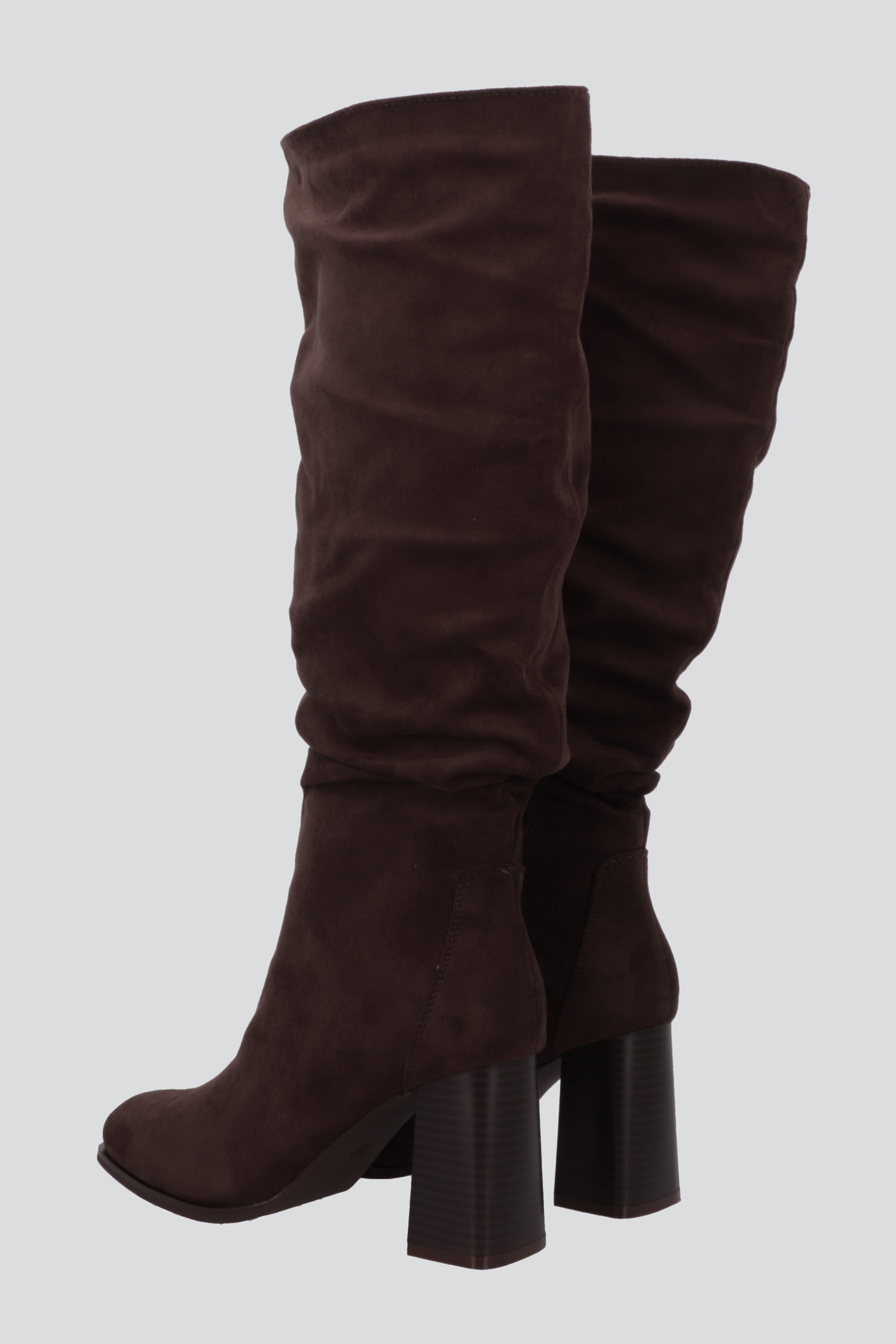 Bota alta slouchy suede