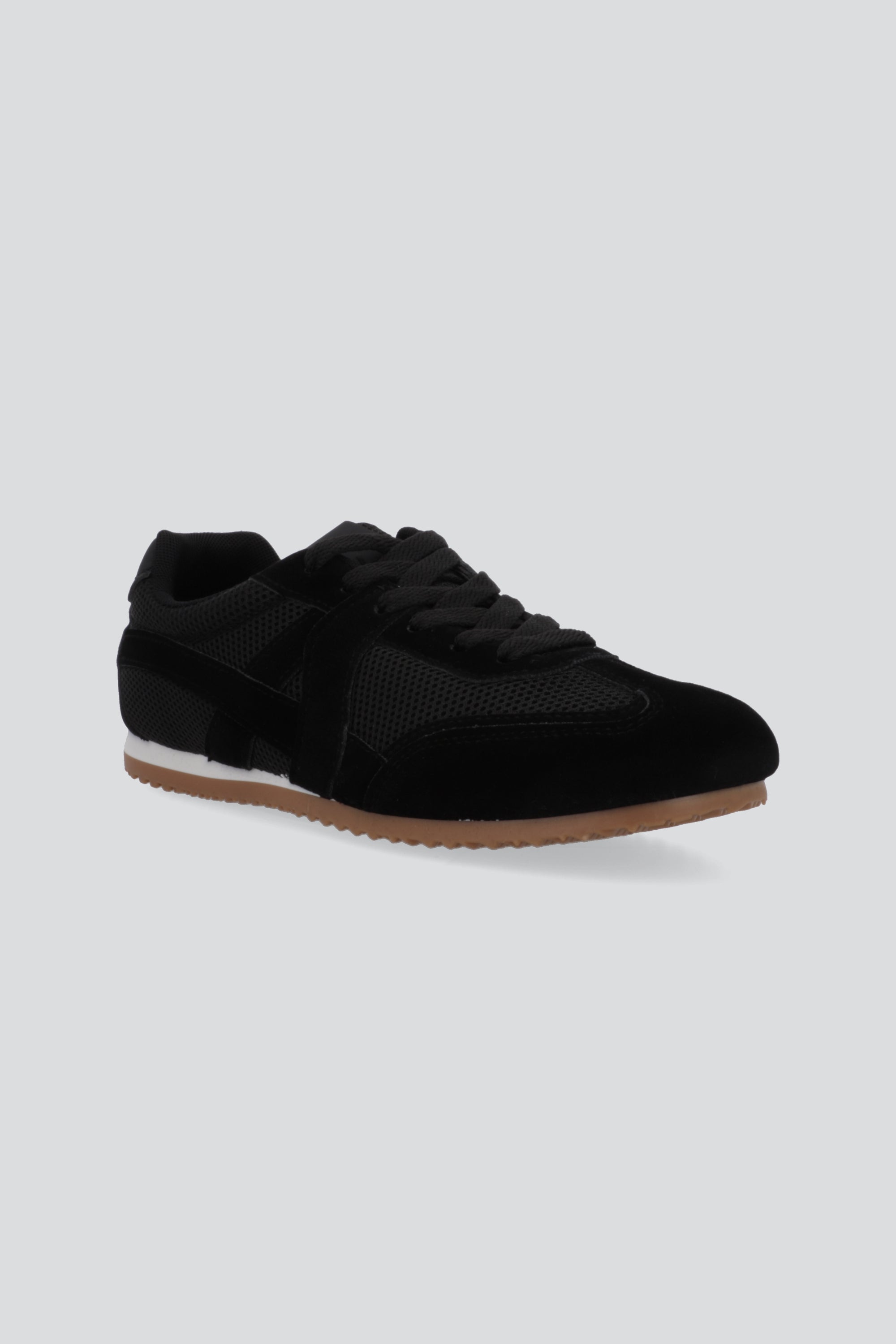 Tenis estilo retro contrastes