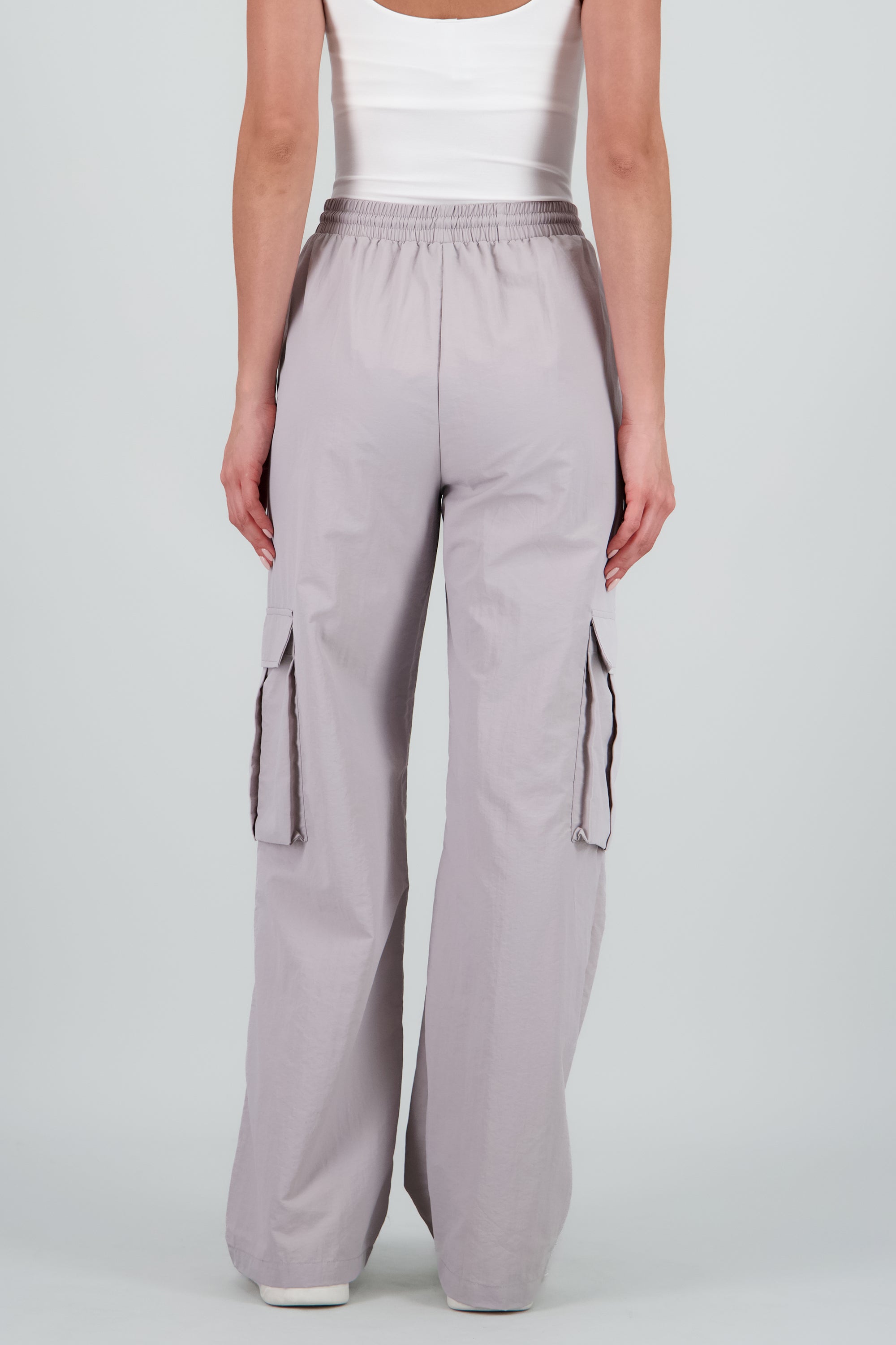 LIGHT GRAY