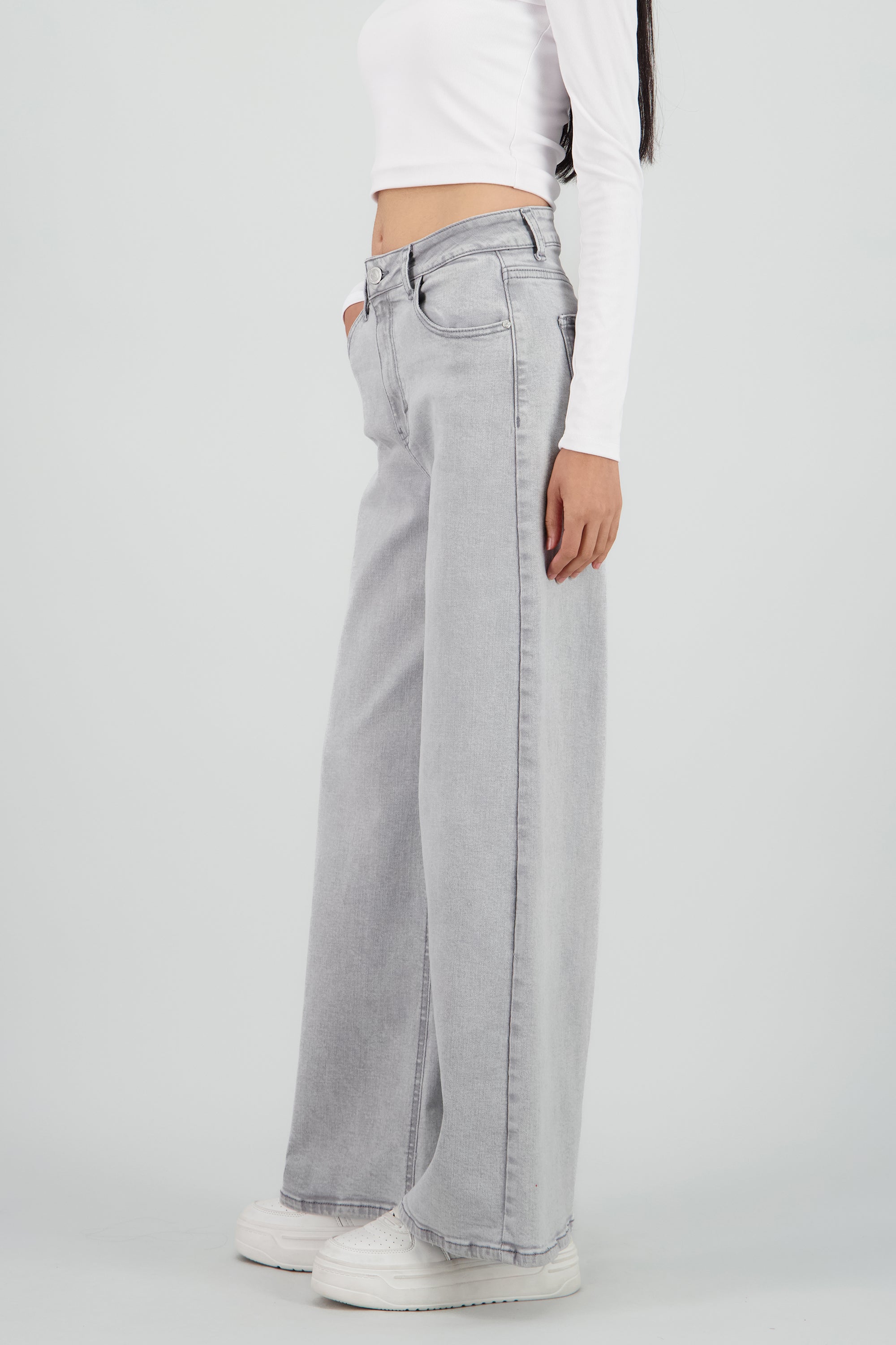 LIGHT GRAY