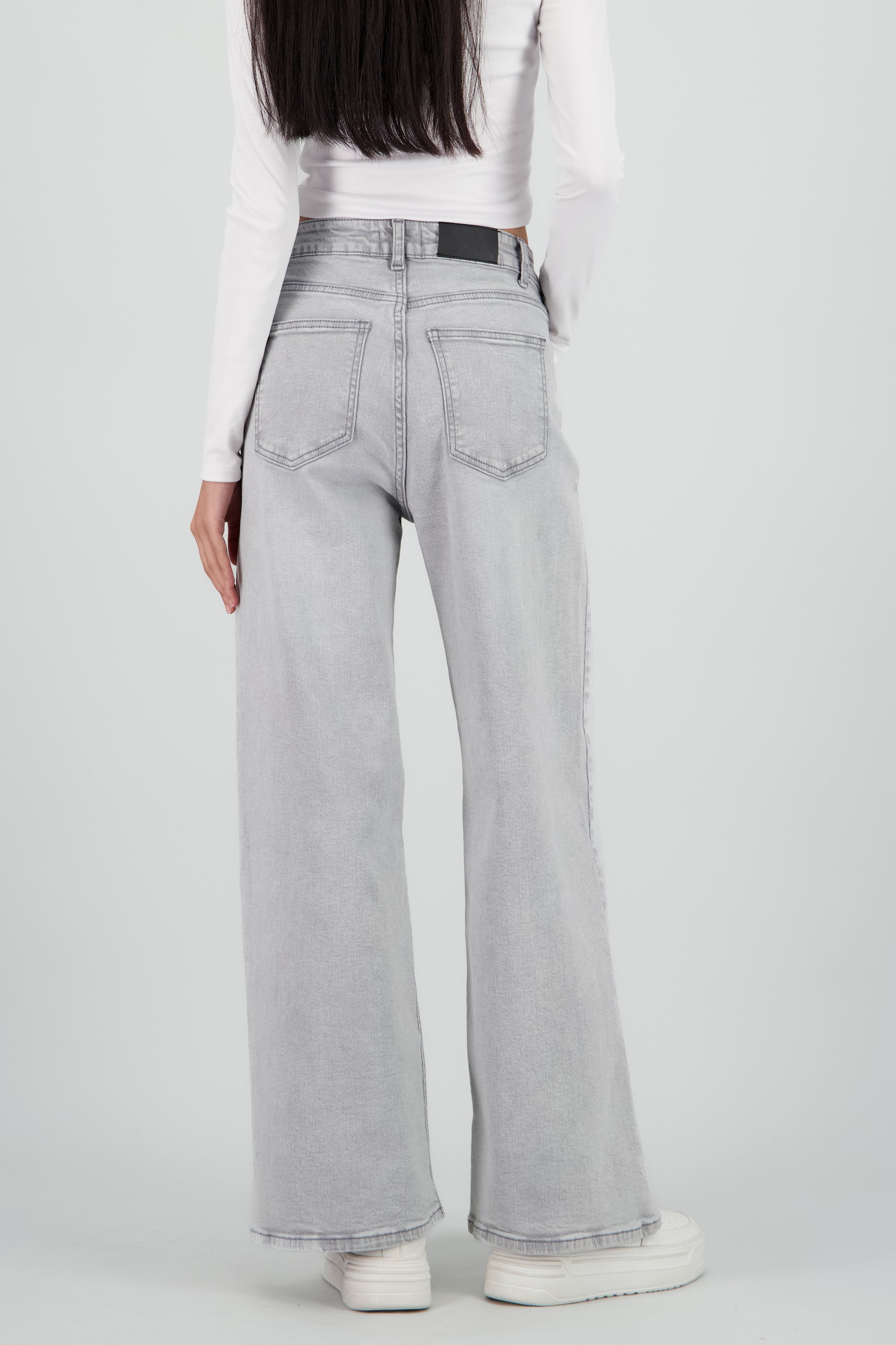 LIGHT GRAY