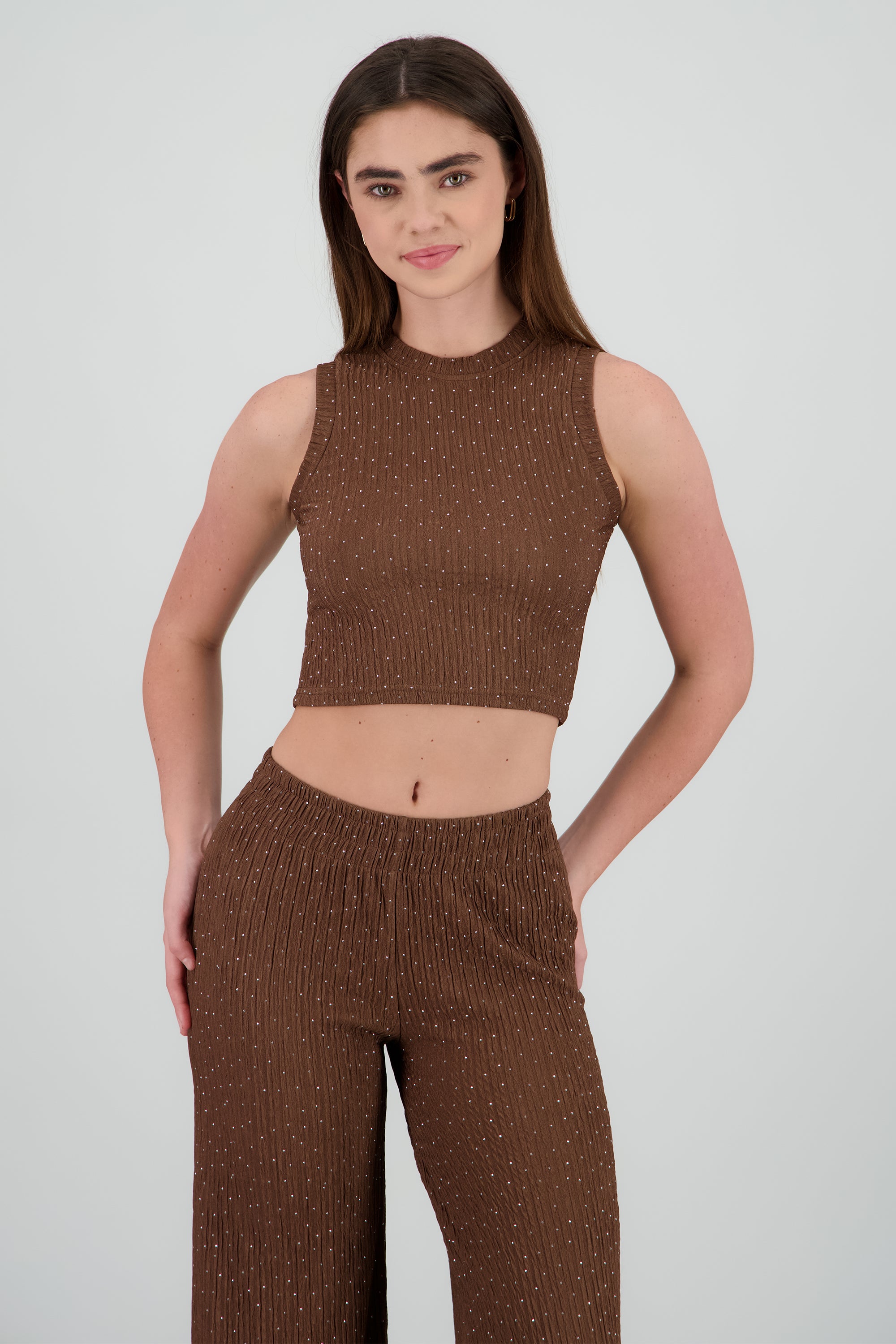 DARK BROWN