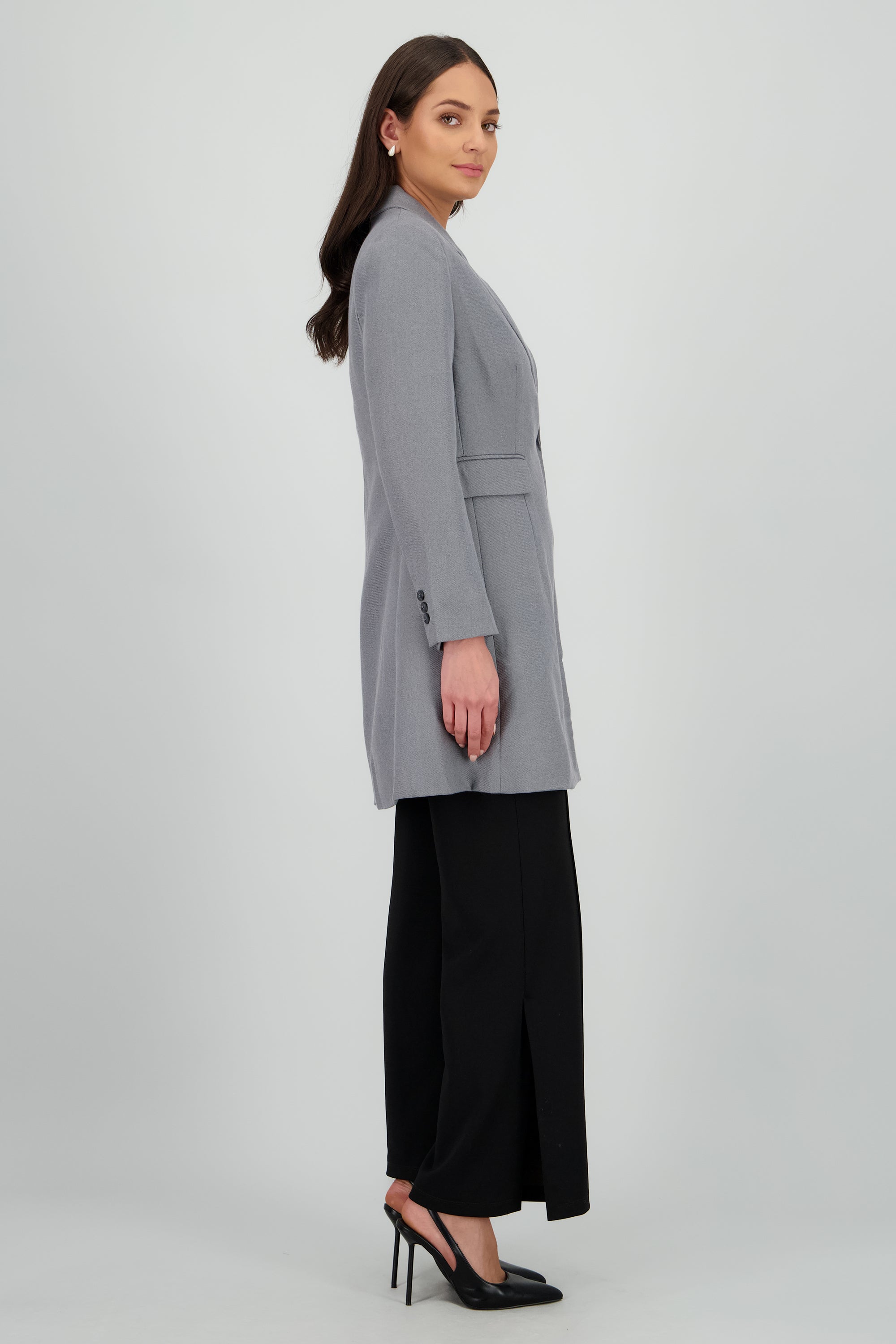 HEATHER GRAY