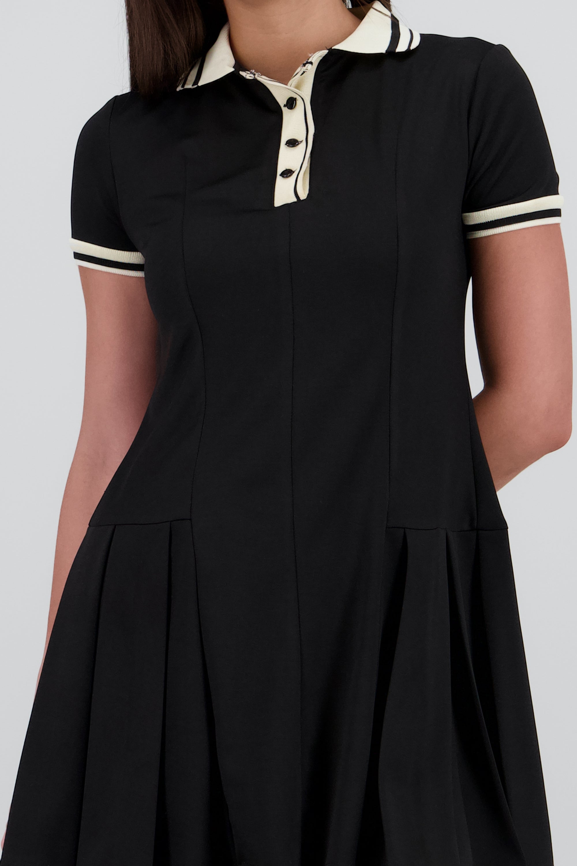 BLACK COMBO