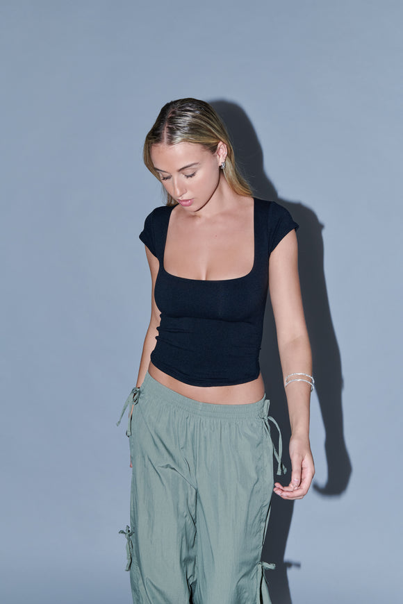 Top licra manga corta