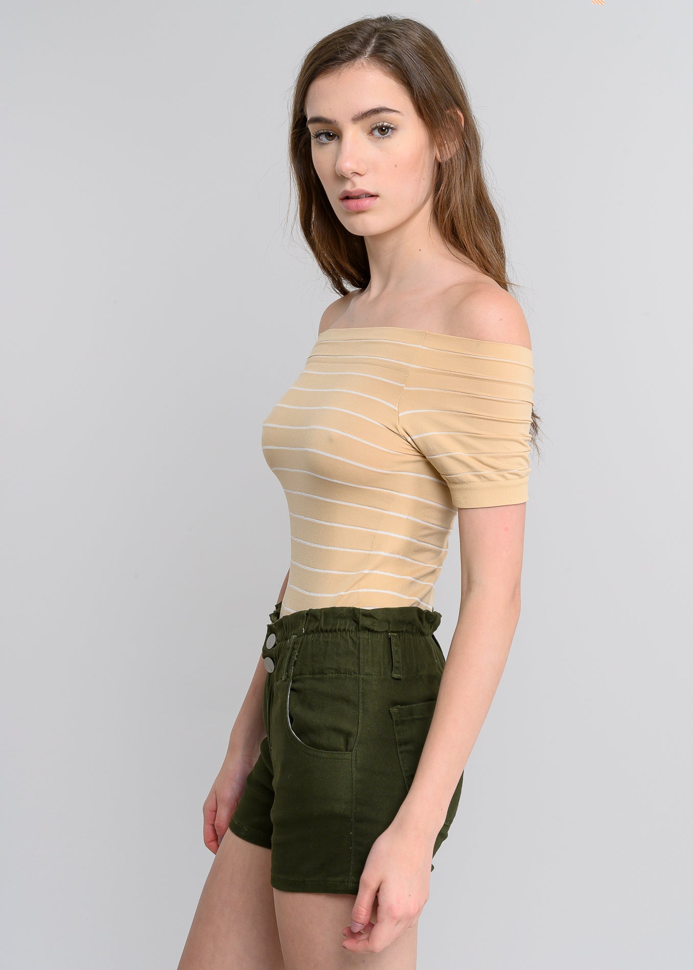 Bodysuit rayas hombro descubierto BEIGE