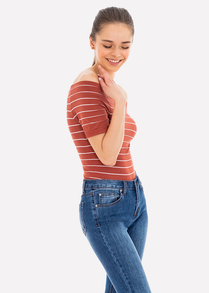 Bodysuit rayas hombro descubierto LADRILLO