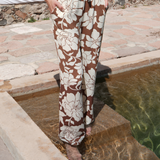 Pantalon recto con estampado flores