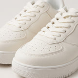 Tenis Retro Perforado
