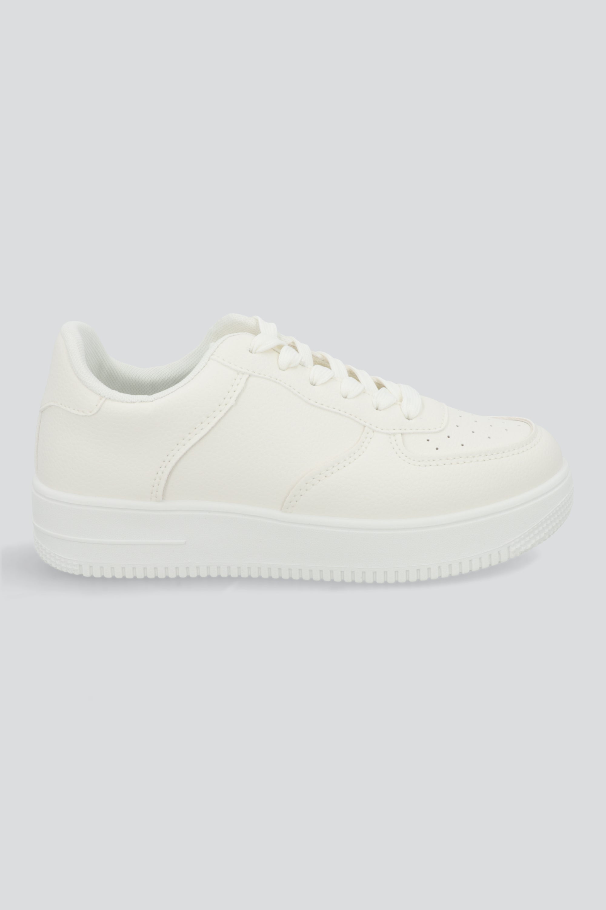 Tenis Retro Perforado NUDE