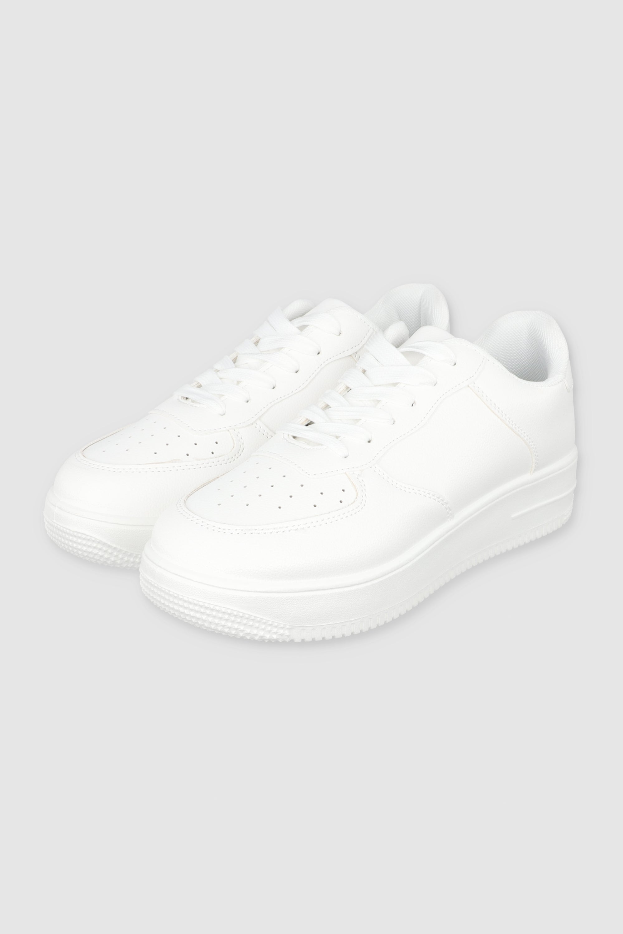 Tenis Retro Perforado BLANCO