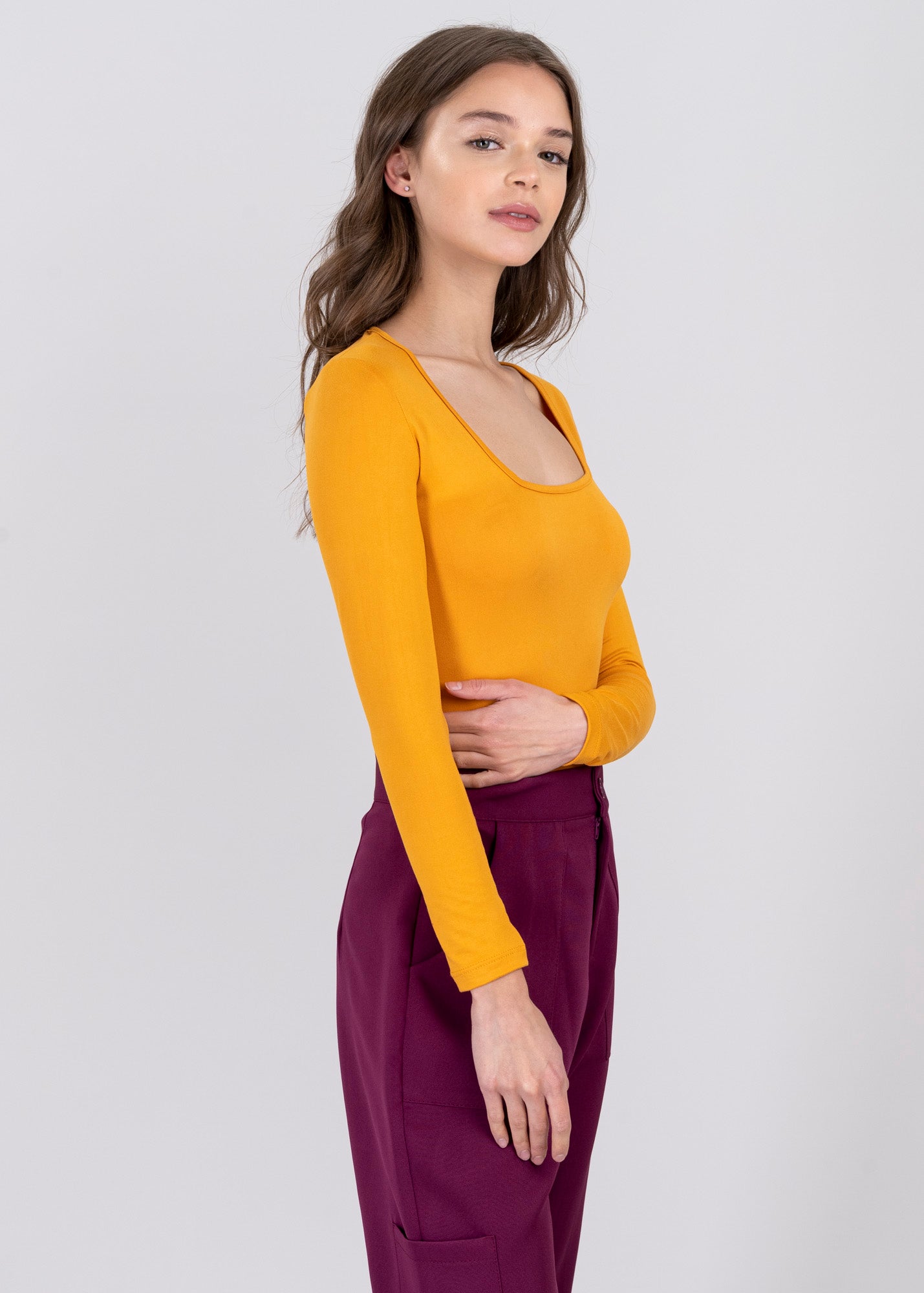 Bodysuit Liso Escote AMARILLO OBSCURO