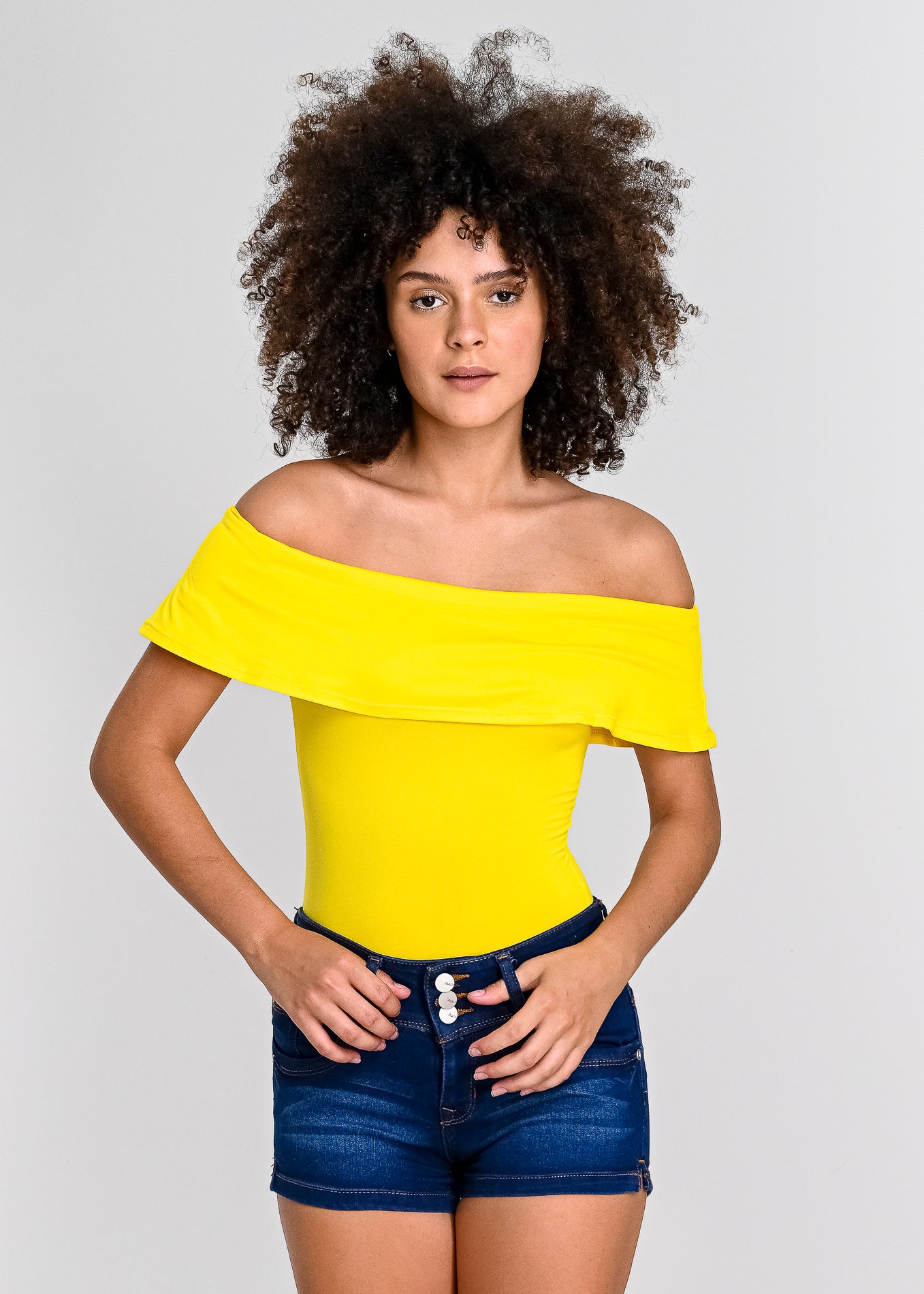 Bodysuit olanes hombro descubierto AMARILLO