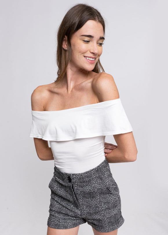 Bodysuit olanes hombro descubierto
