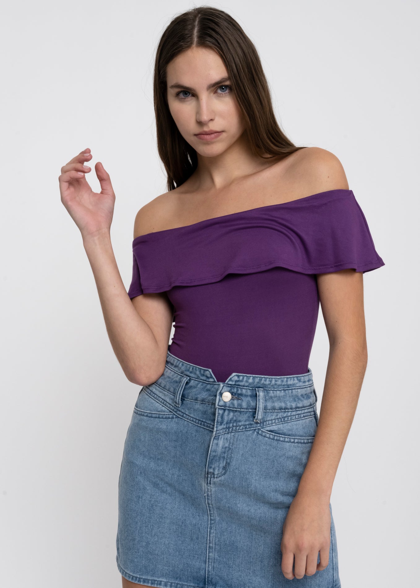Bodysuit olanes hombro descubierto MORADO