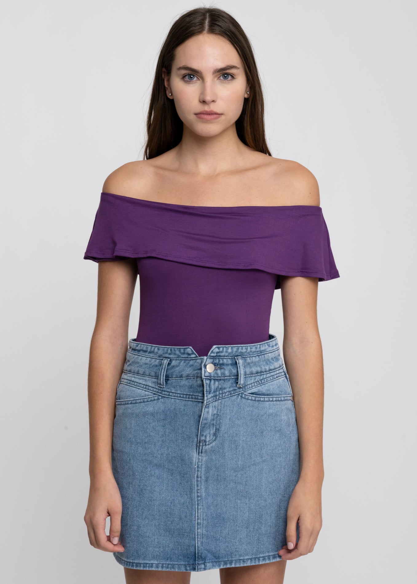 Bodysuit olanes hombro descubierto MORADO