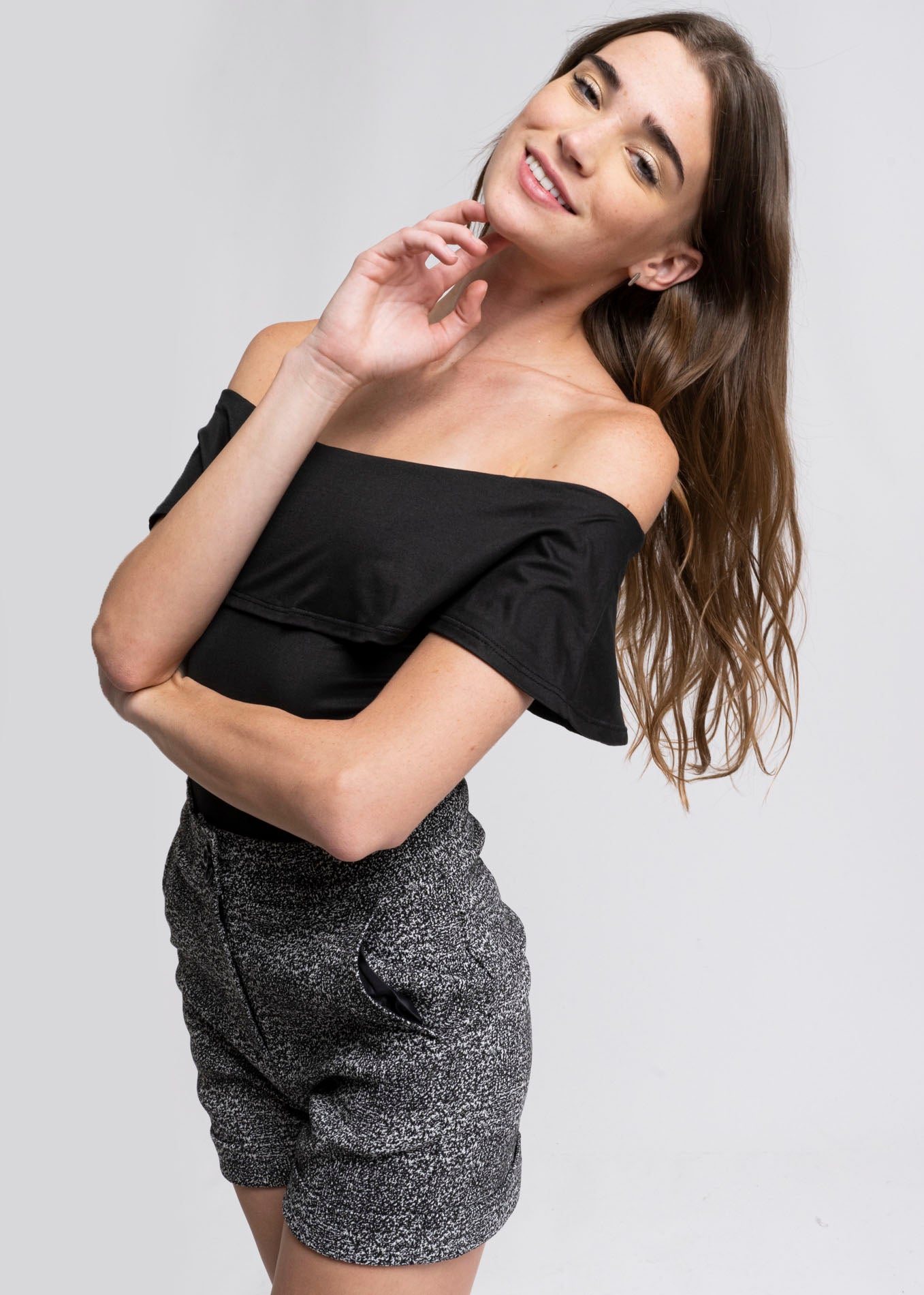 Bodysuit olanes hombro descubierto NEGRO