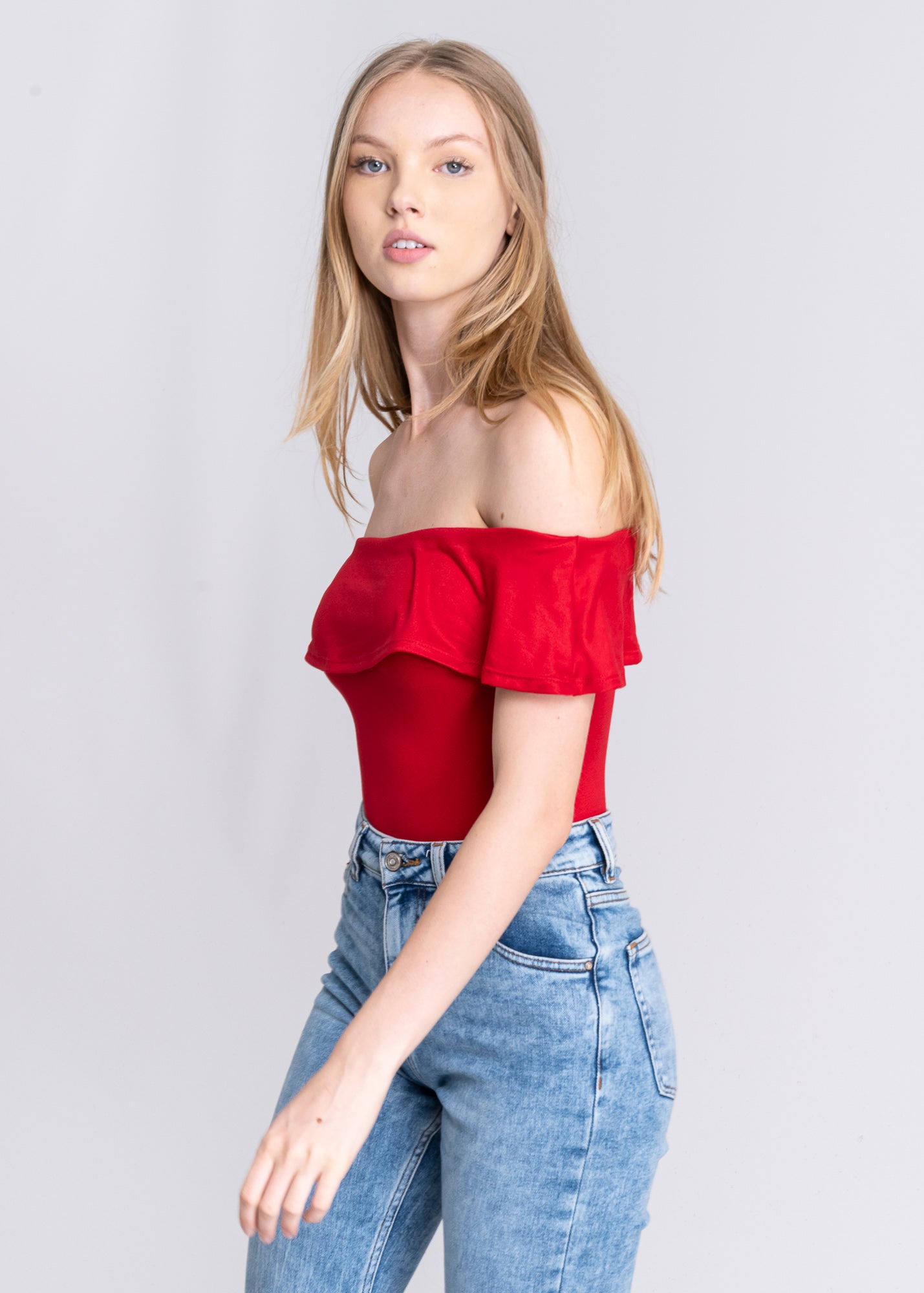 Bodysuit olanes hombro descubierto ROJO