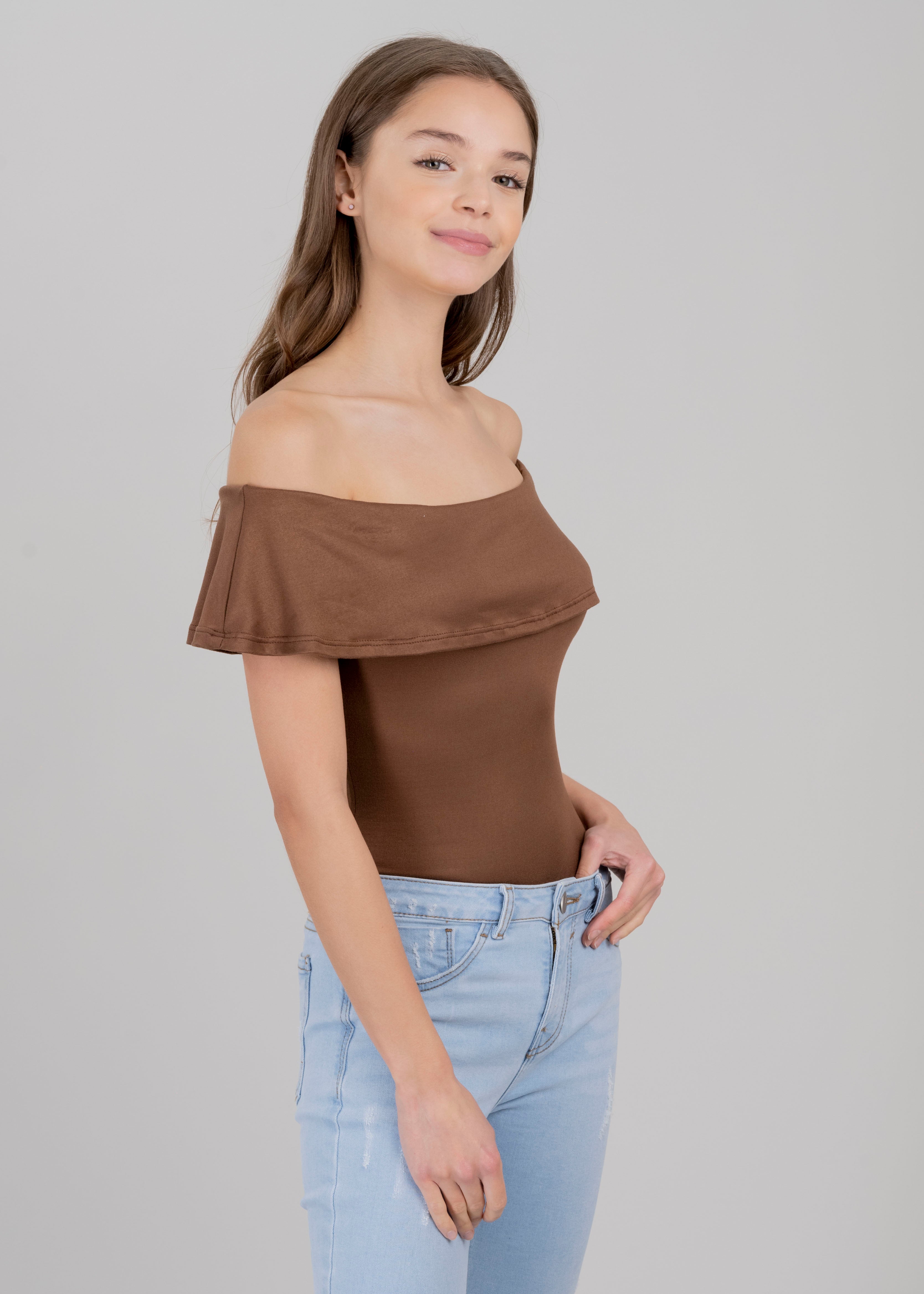 Bodysuit olanes hombro descubierto CAFE OBSCURO