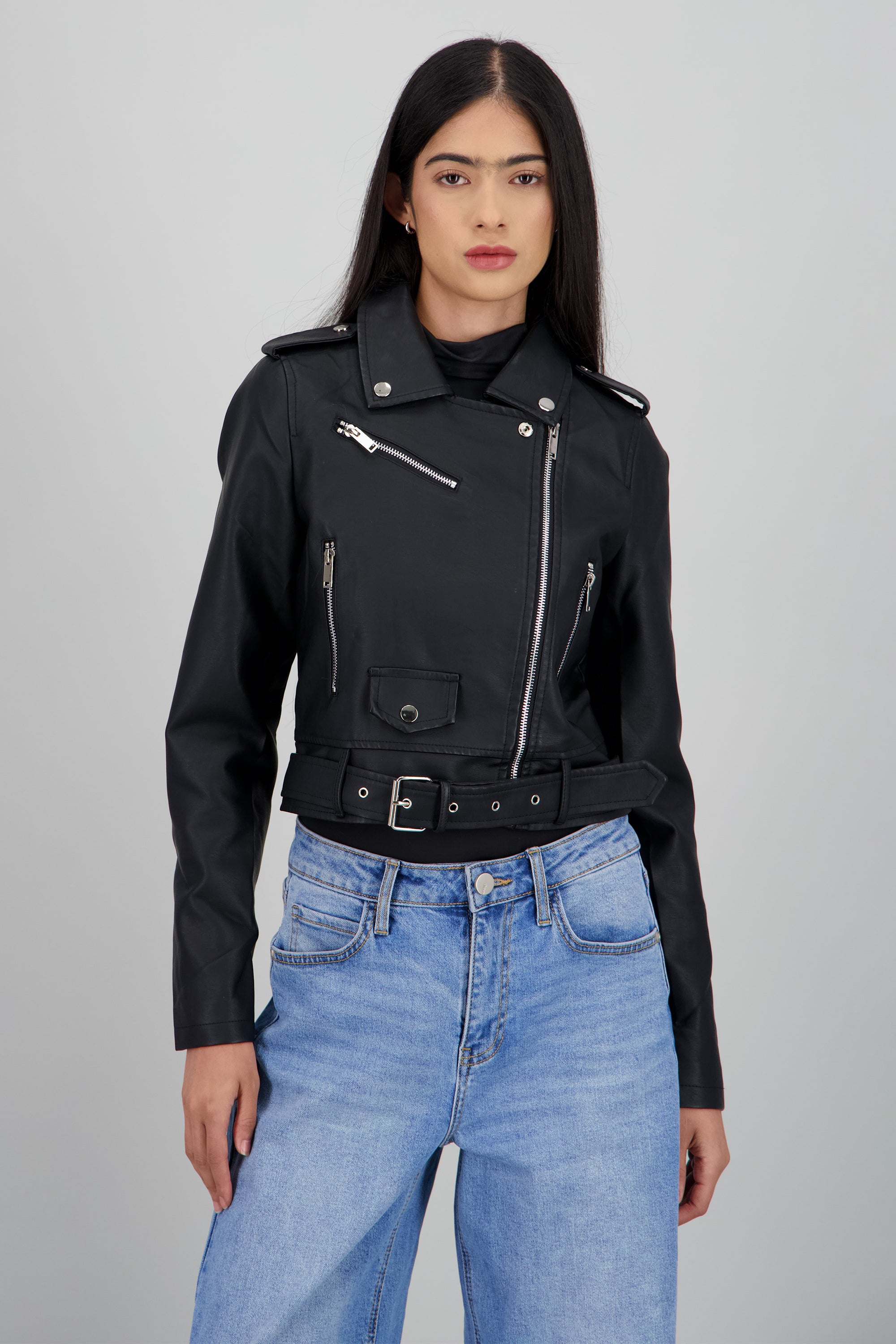 Chamarra Biker Efecto Piel Cierre NEGRO