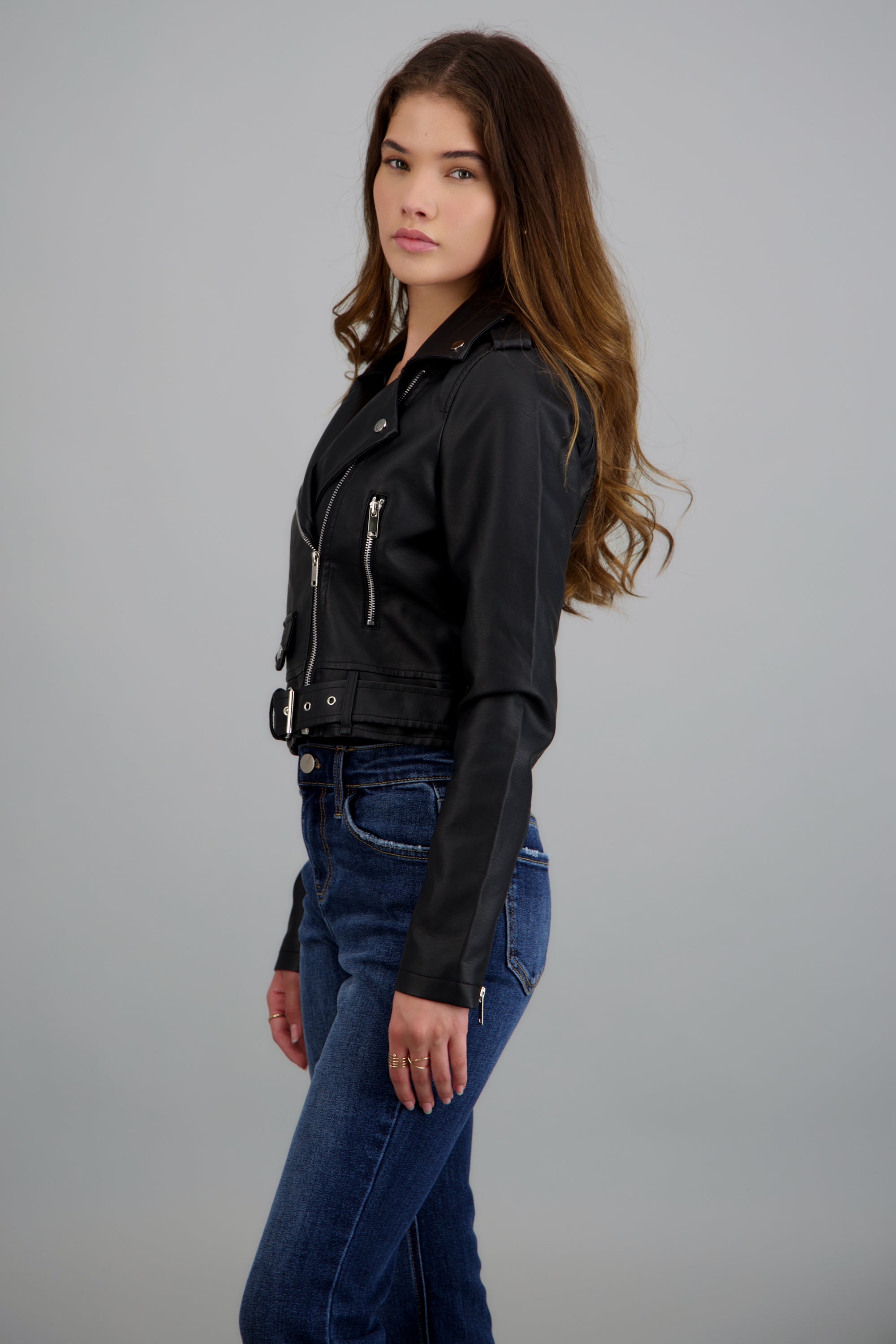 Chamarra Biker Efecto Piel Cierre NEGRO