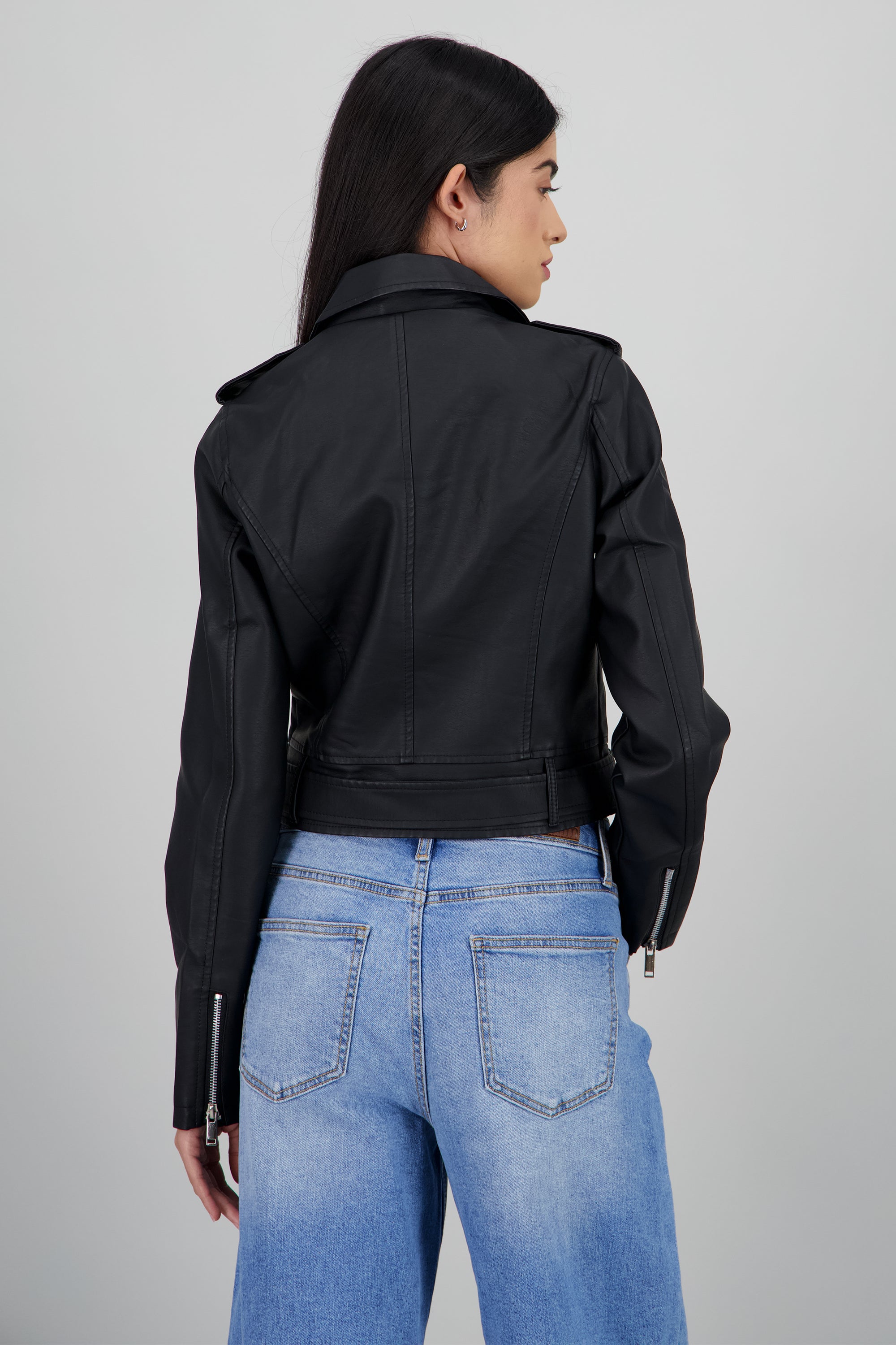 Chamarra Biker Efecto Piel Cierre NEGRO