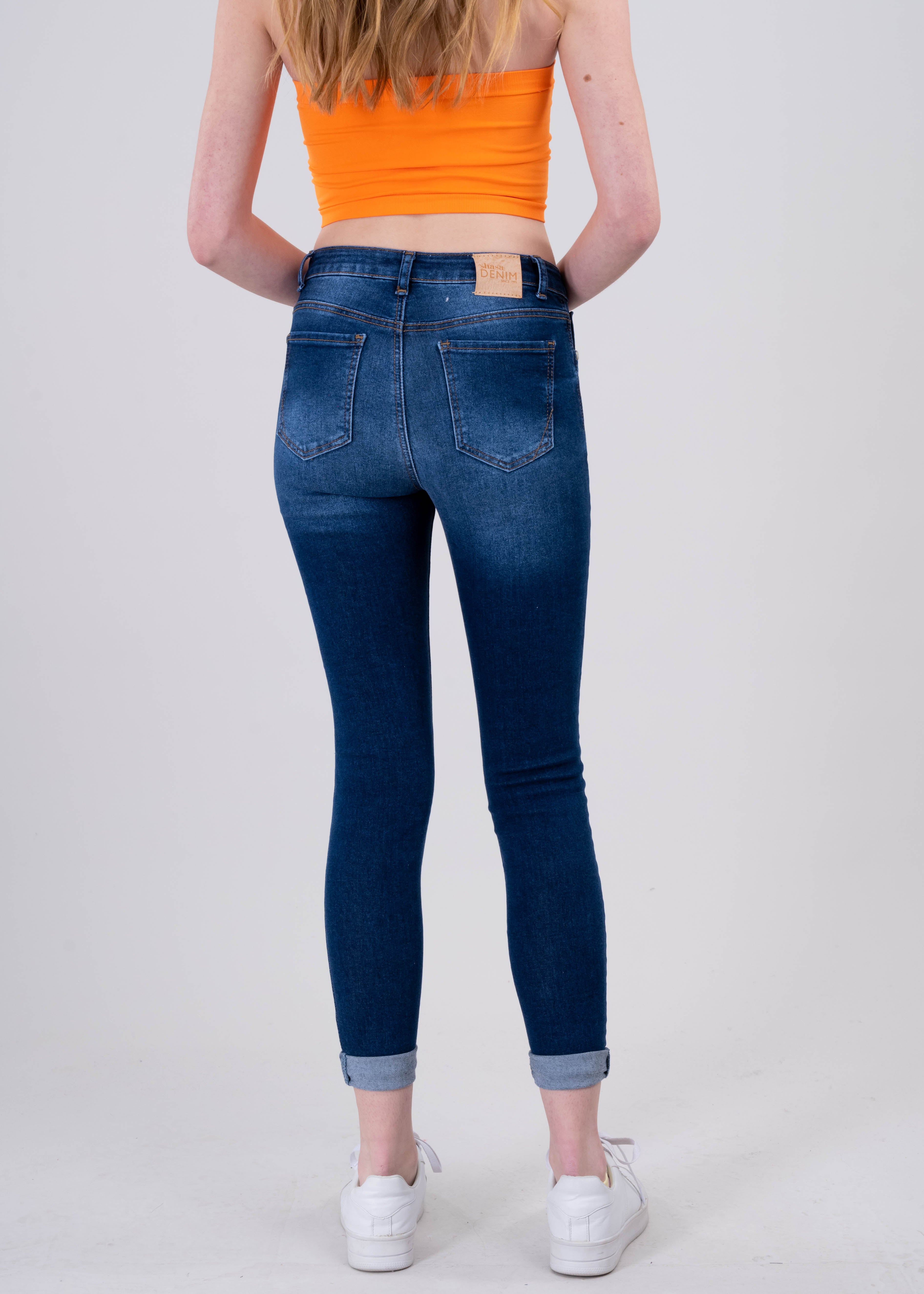 Jeans cintura media dobladillo DARK WASH