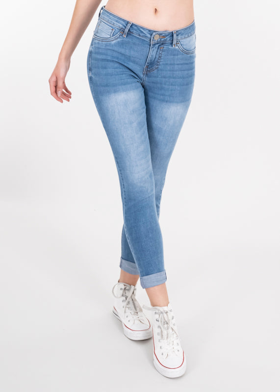 Jeans cintura media dobladillo MEDIUM WASH