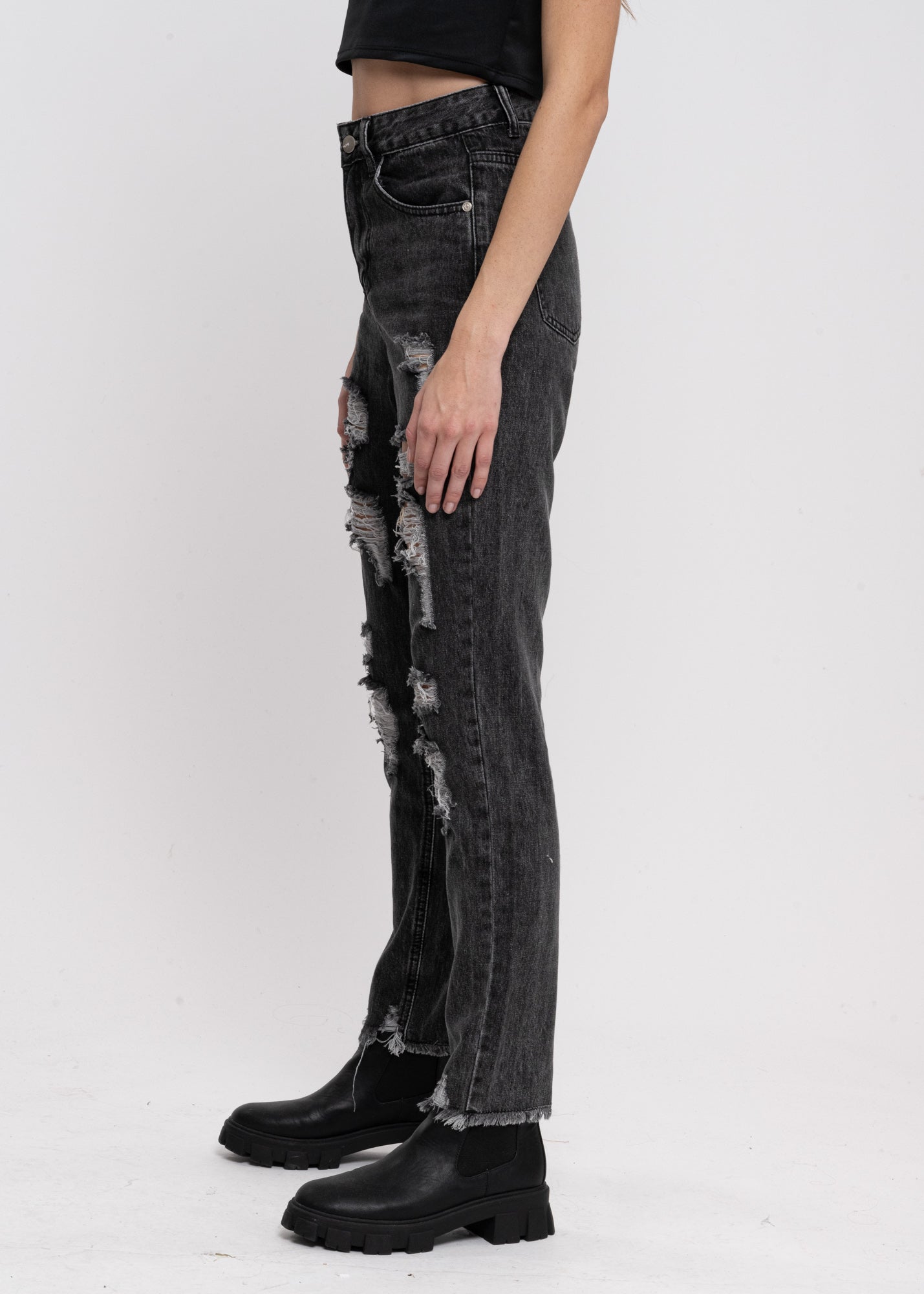 Jeans mom cintura alta super destrucción flecos GRIS