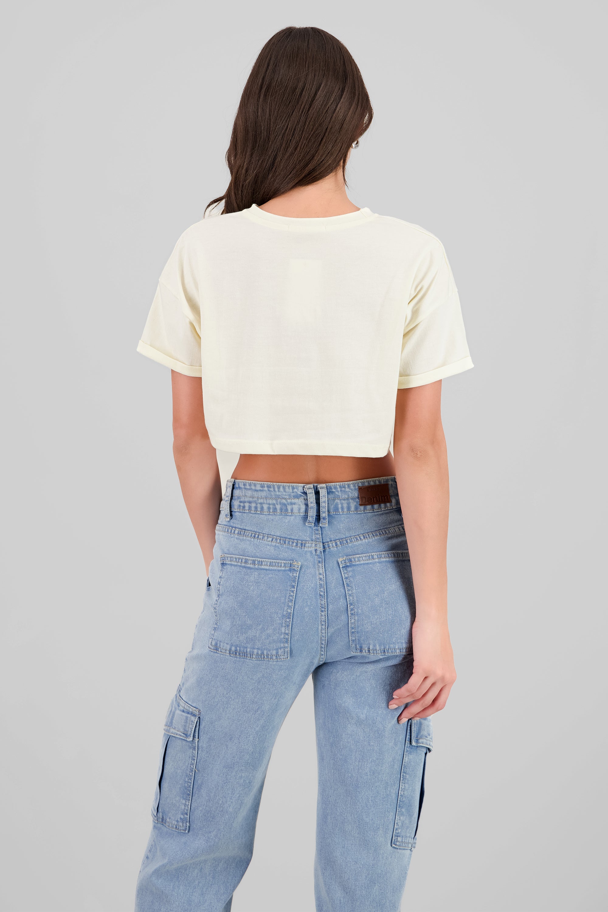 Playera Crop California CREMA