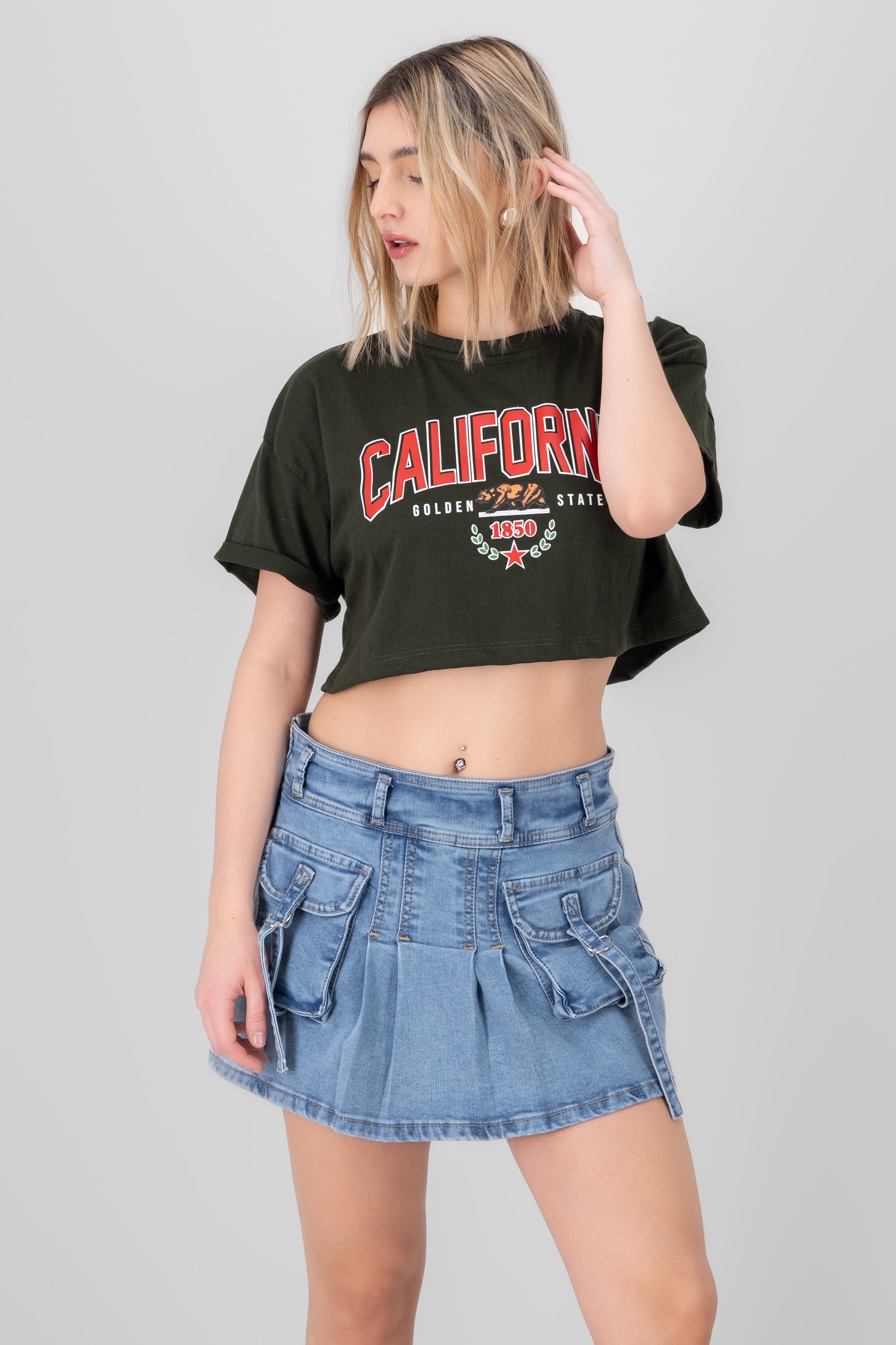 Playera Crop California OLIVO