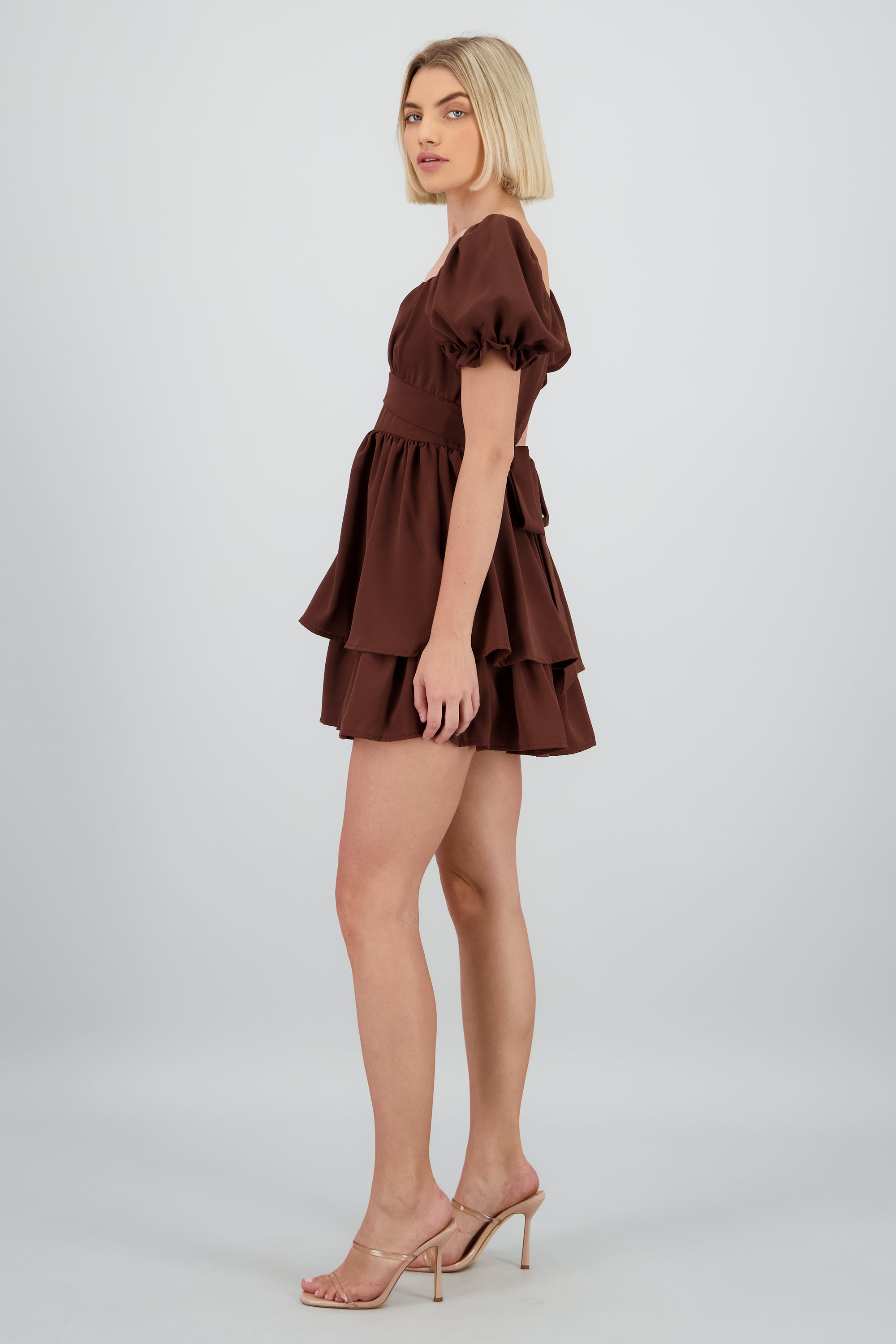 Vestido Mini Capas Moño CAFE