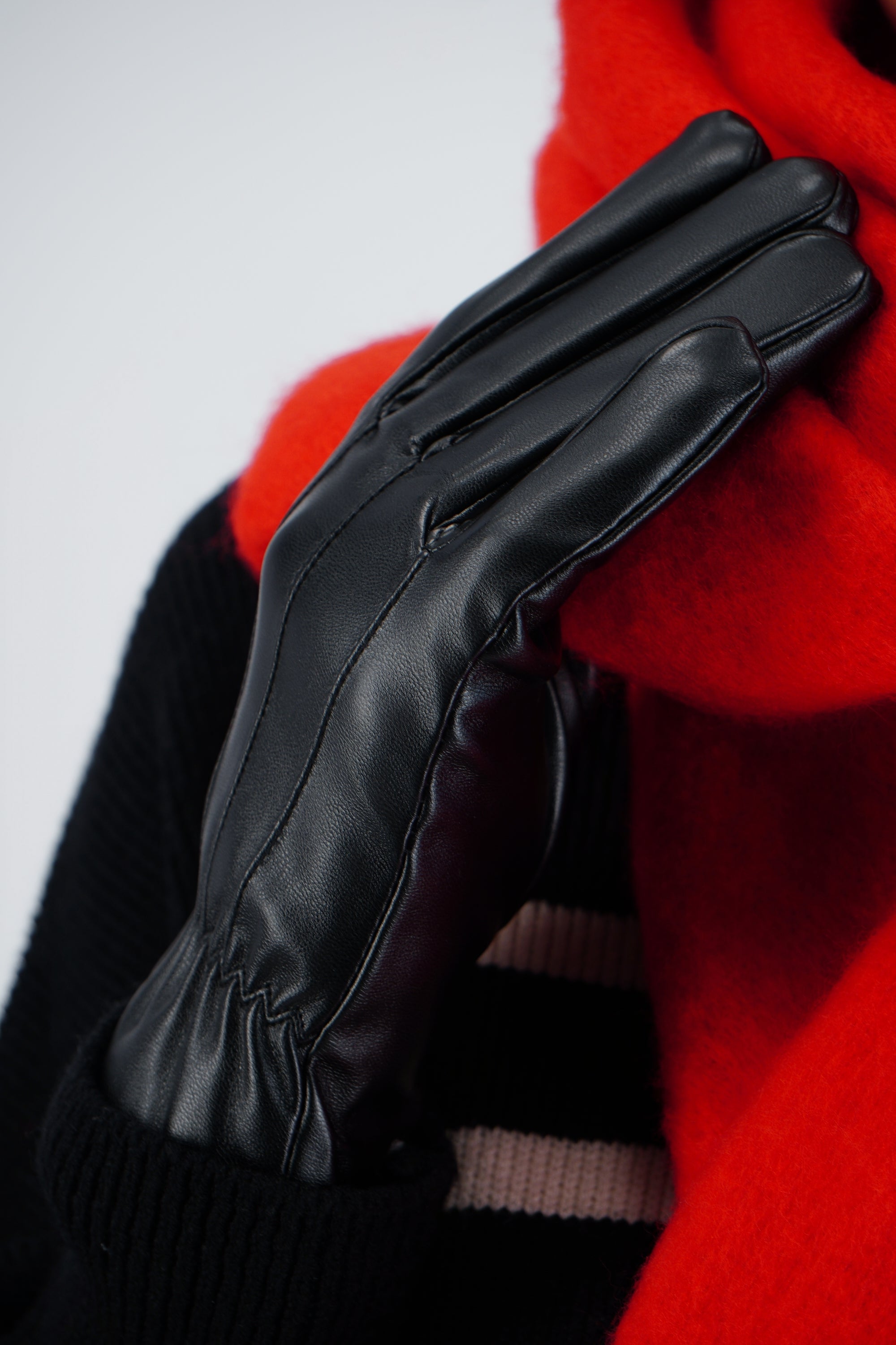 Guantes efecto piel monocolor