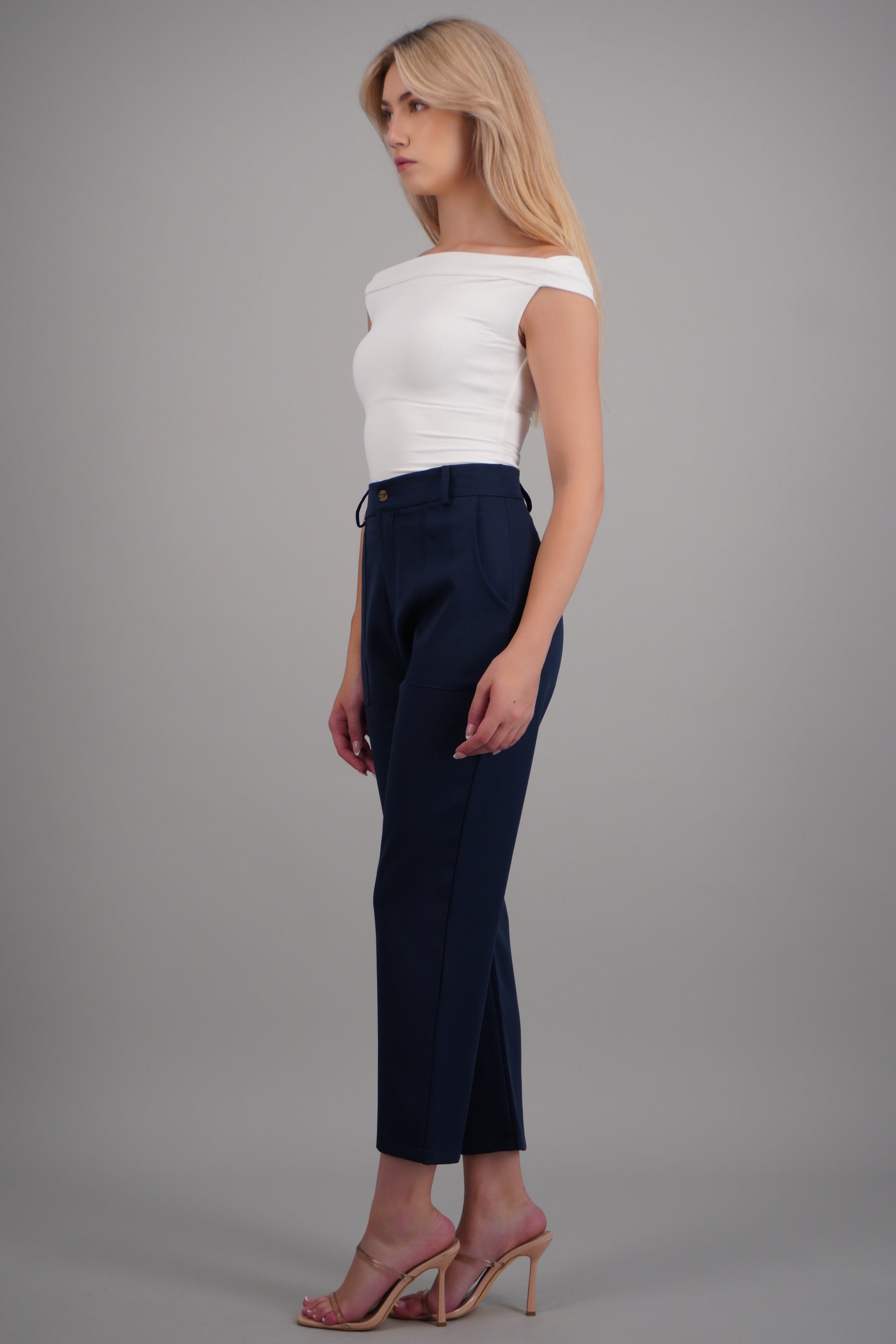 Pantalón con bolsas MARINO