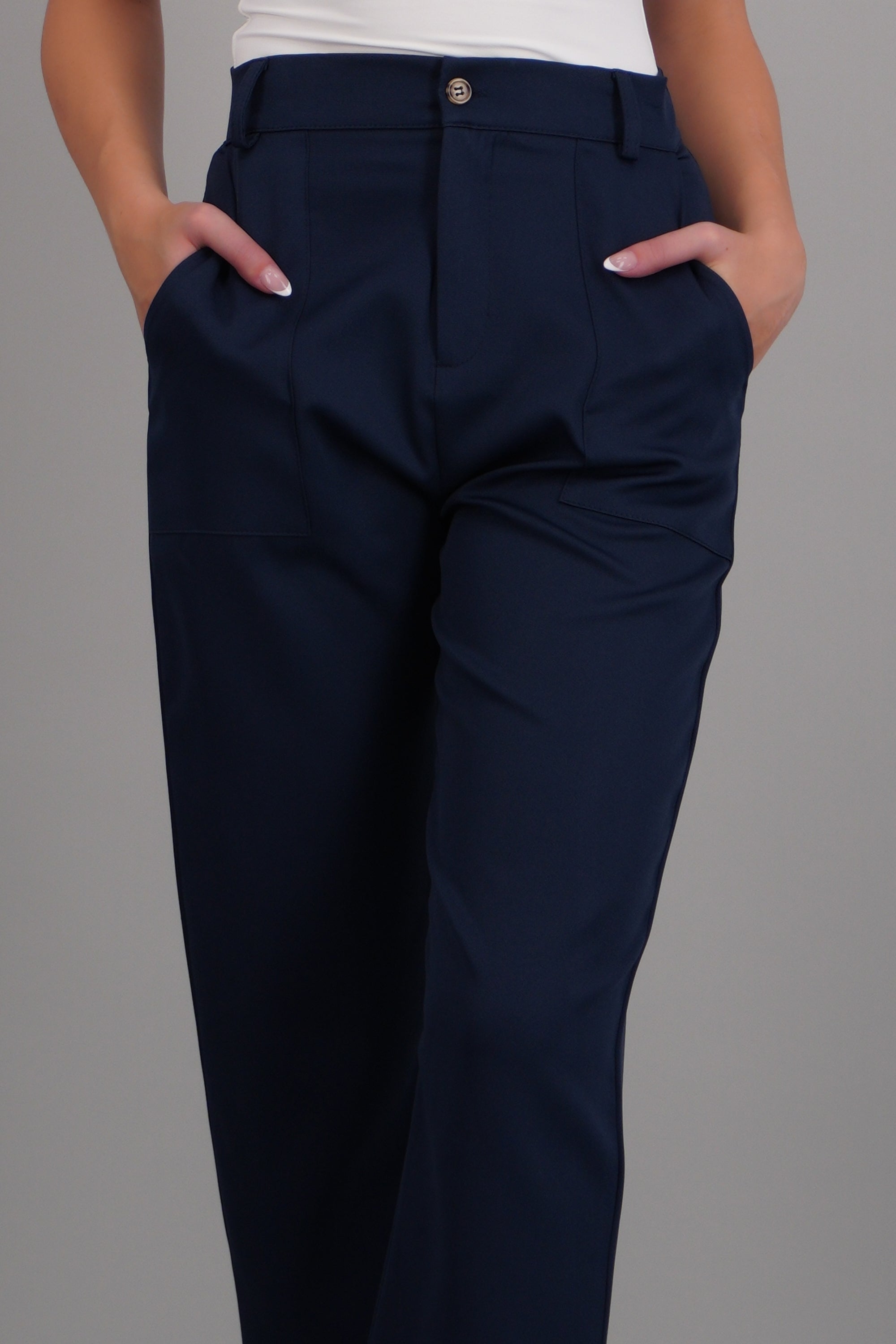 Pantalón con bolsas MARINO