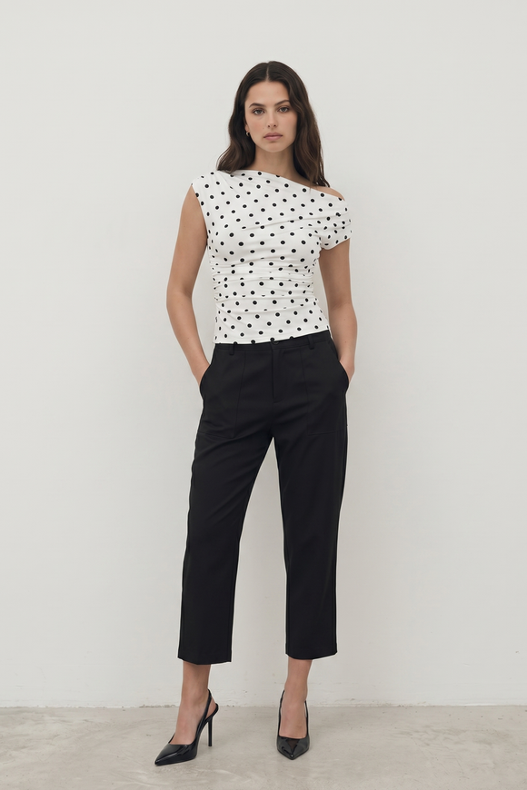PANTALON CON BOLSAS