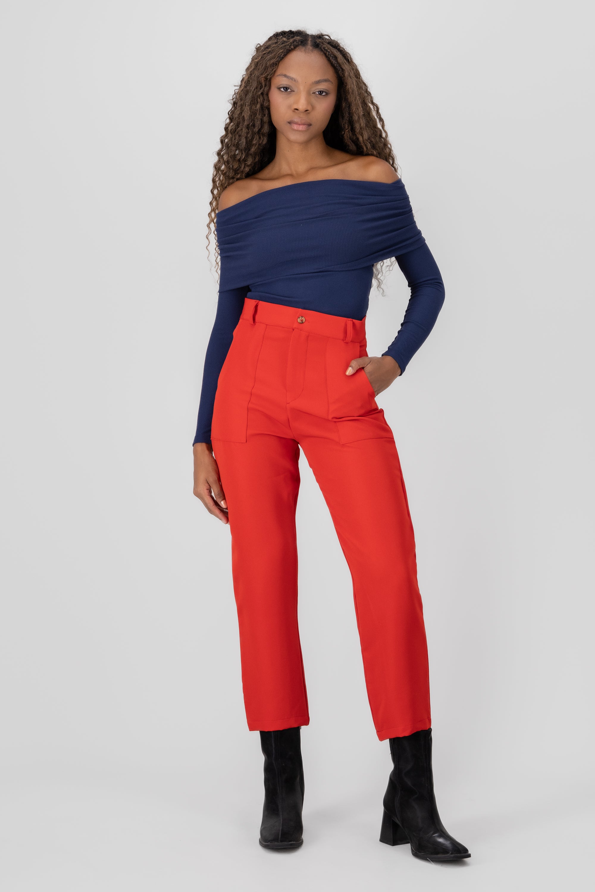 Pantalón Cintura Alta Capri Bolsas ROJO