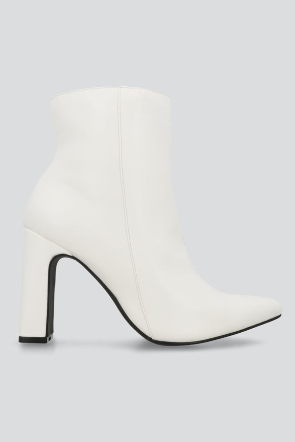 Botín midi puntal efecto piel