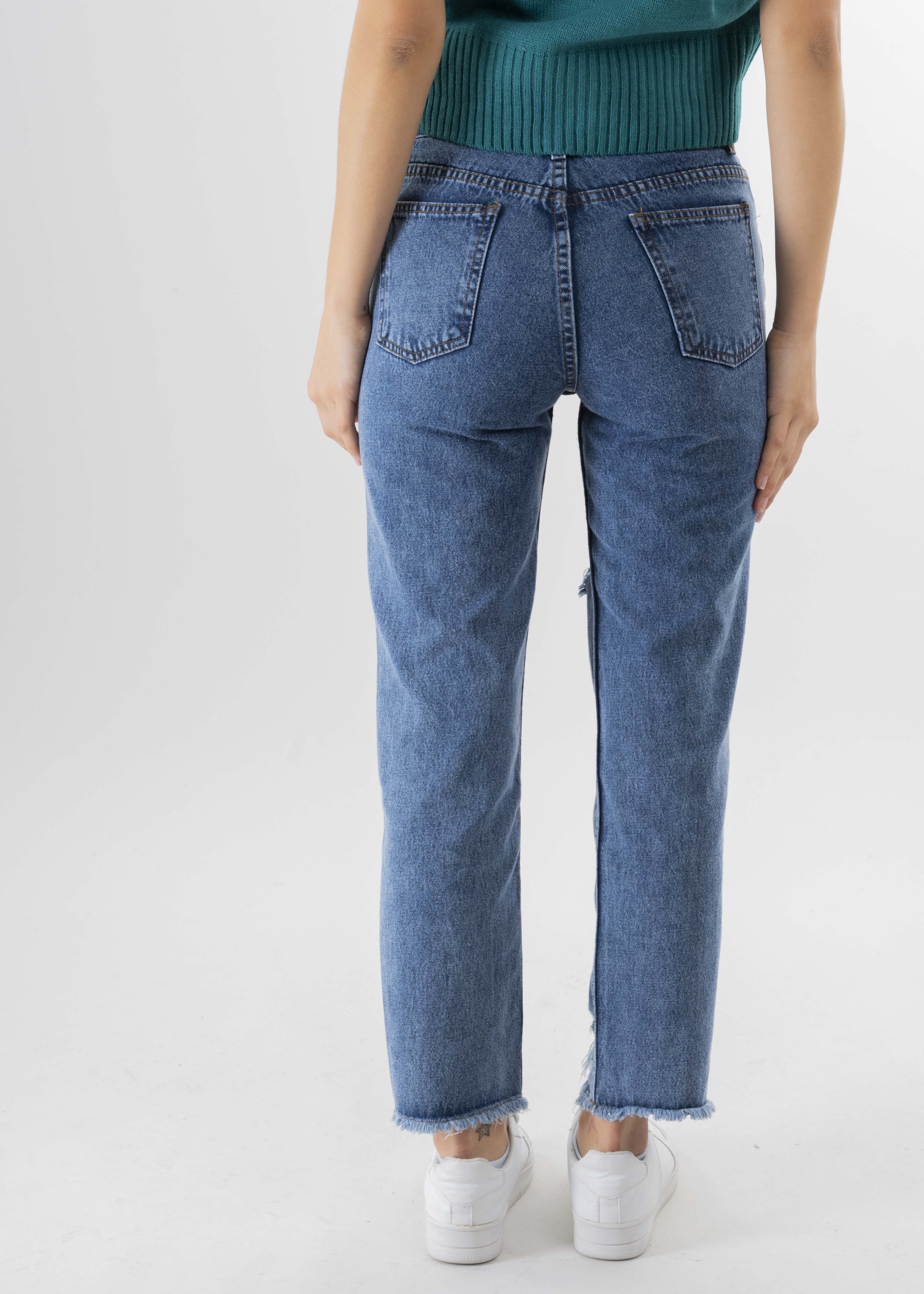 Jeans mom cintura media destrucción flecos ACID DARK
