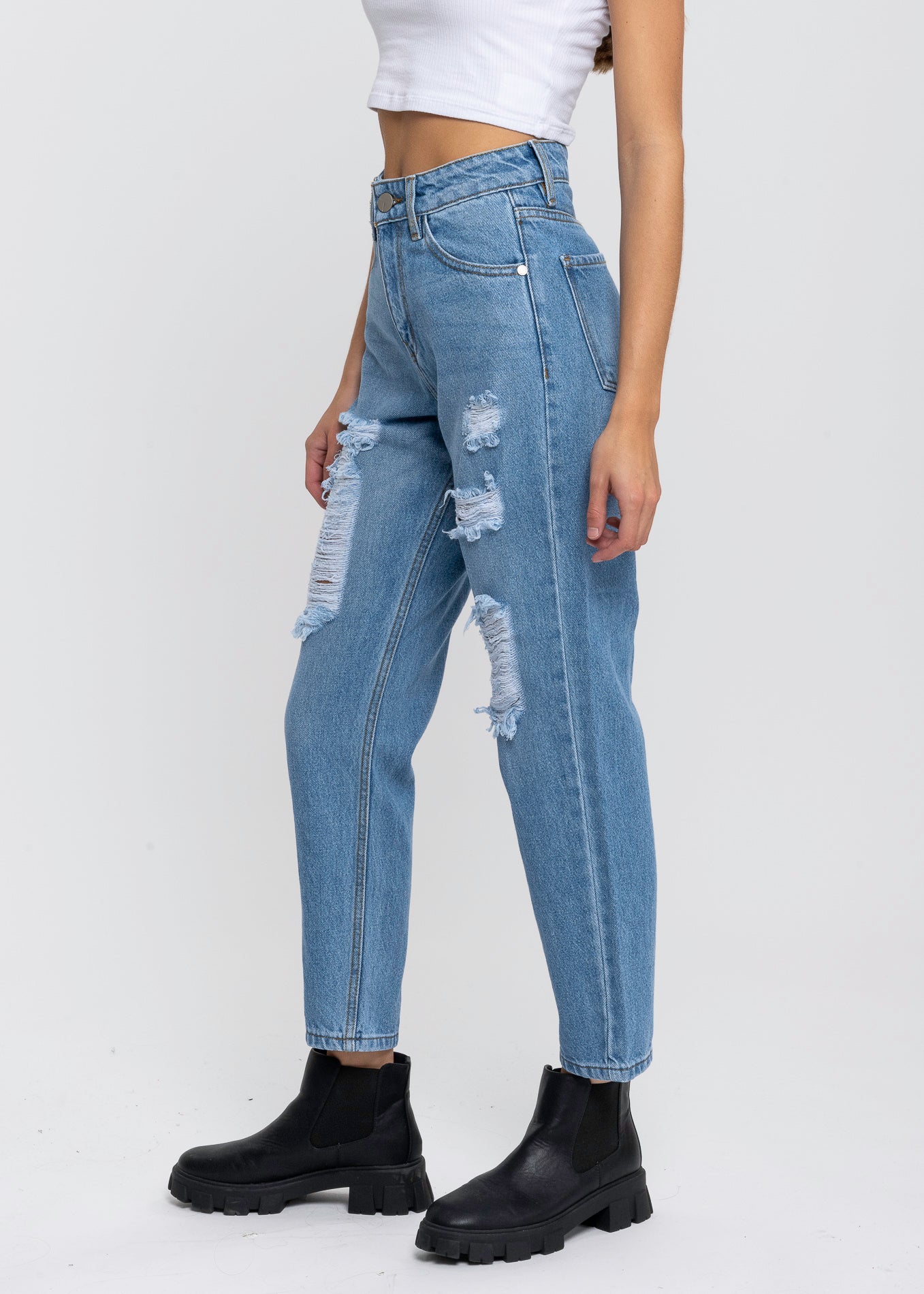 Jeans mom cintura media destrucción LIGHT WASH