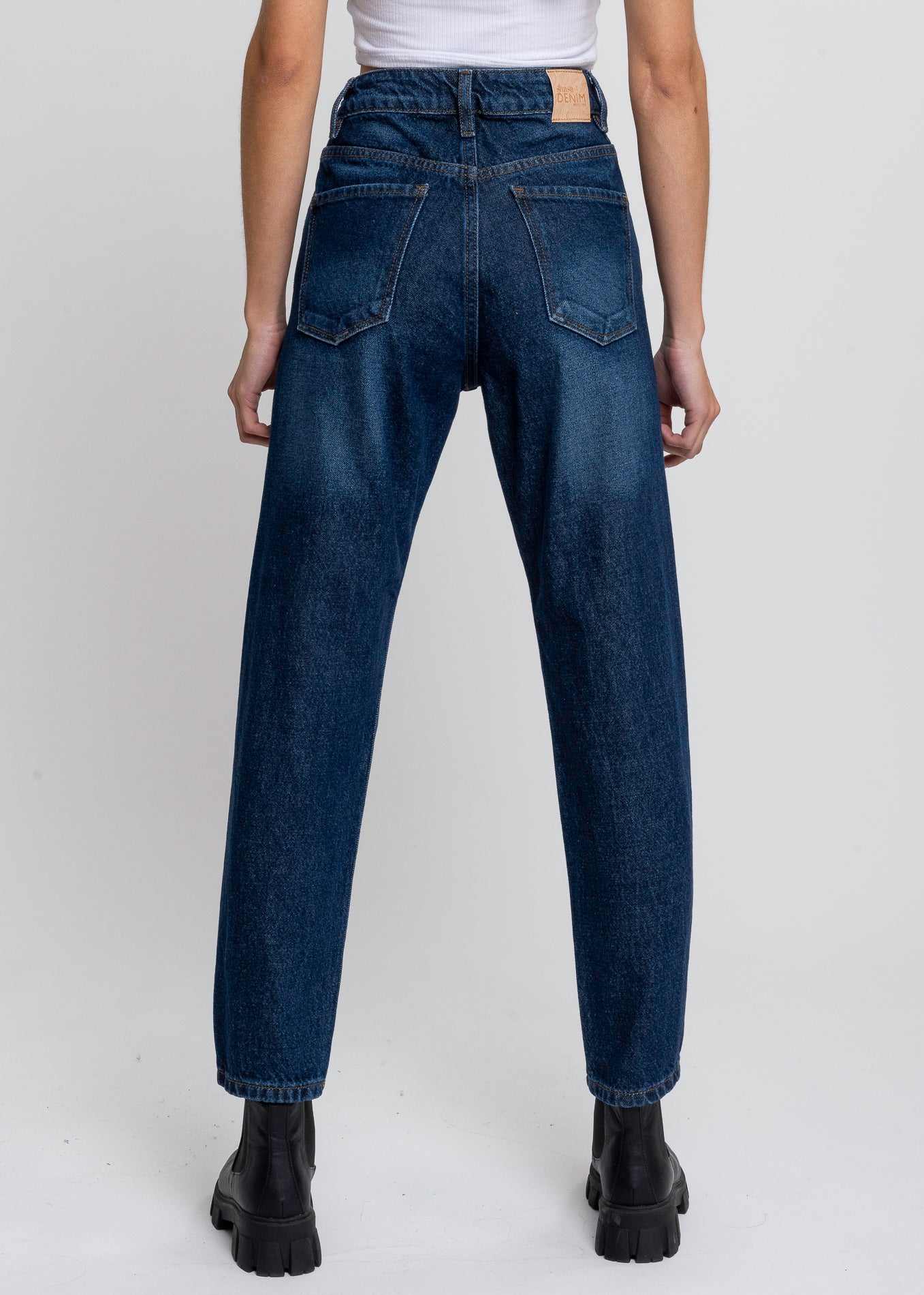 Jeans mom cintura media destrucción DARK WASH