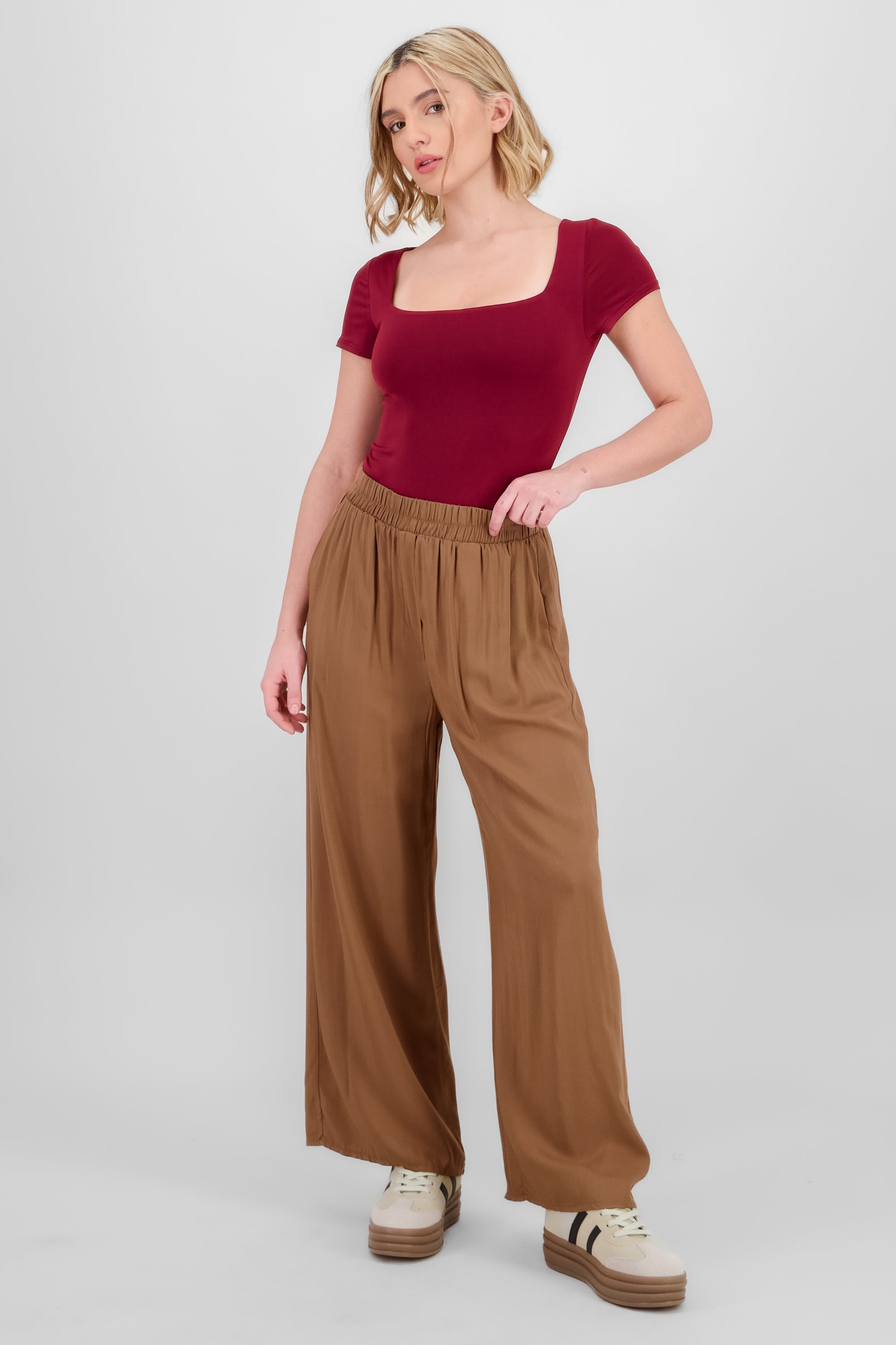 Pantalón Wide Leg Cintura Alta Fruncida KHAKI