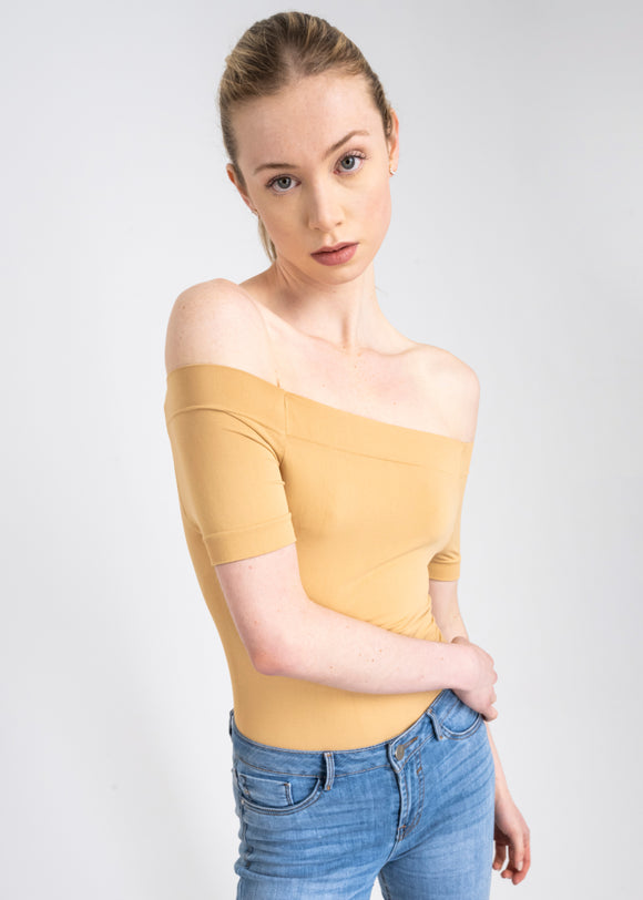 Bodysuit Liso Hombros Descubiertos