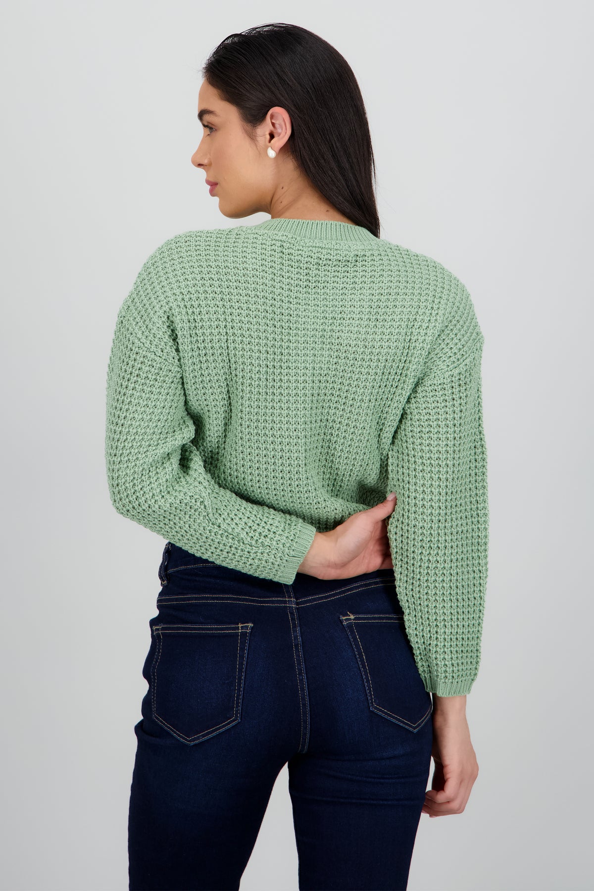 LIGHT GREEN