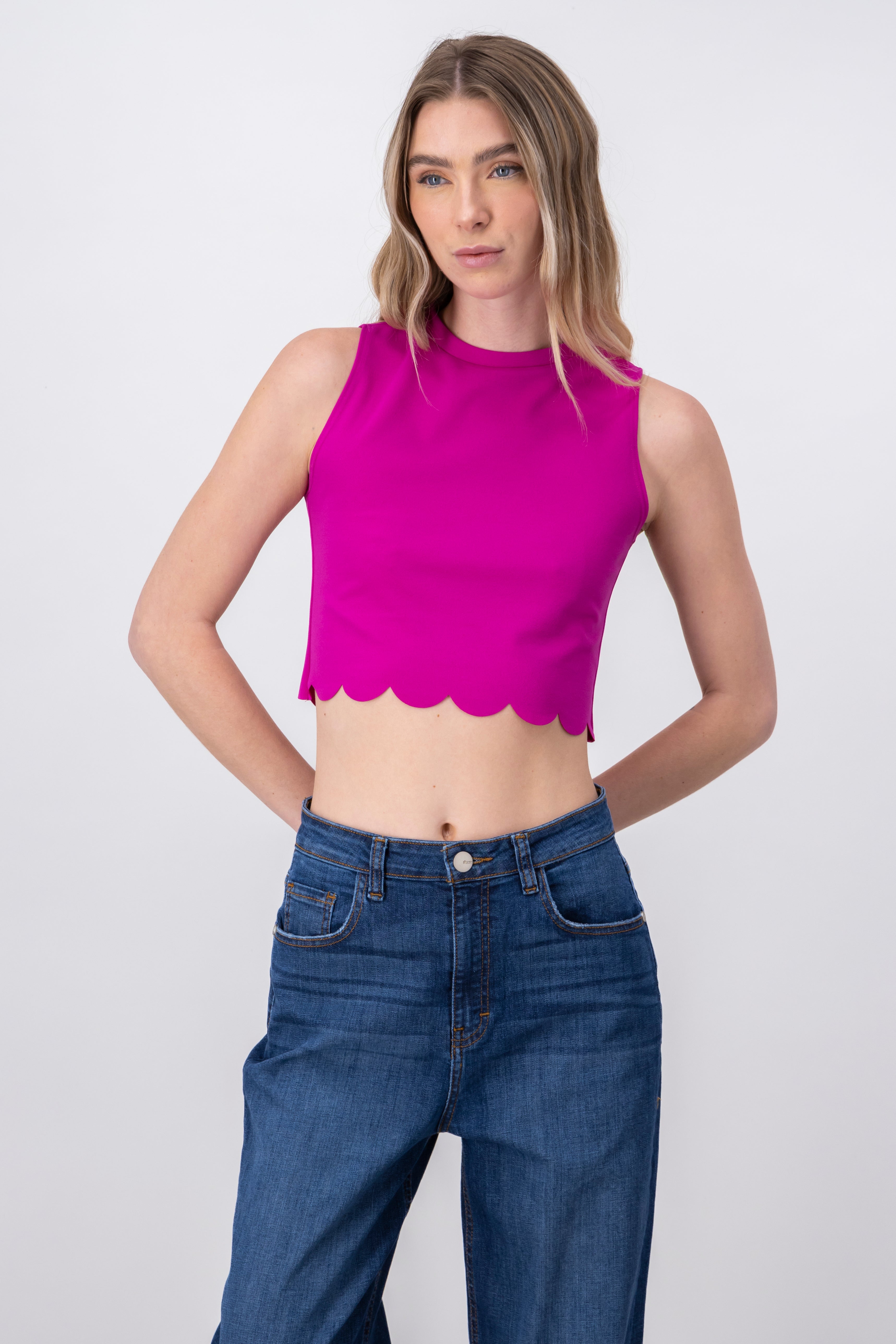 Top crop corte láser MORADO BRILLANTE