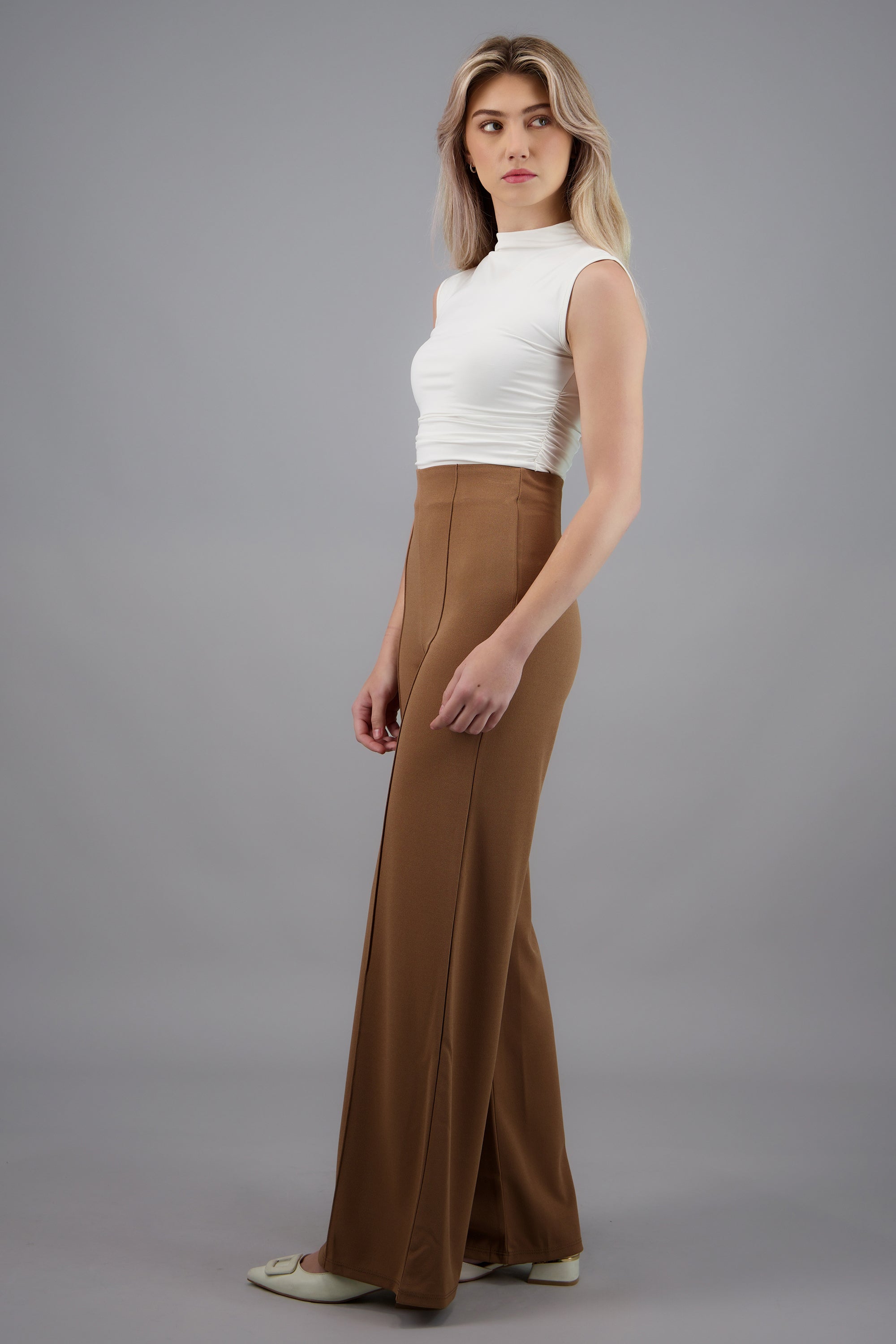 Pantalón Wide Leg Cintura Alta Costuras TAN