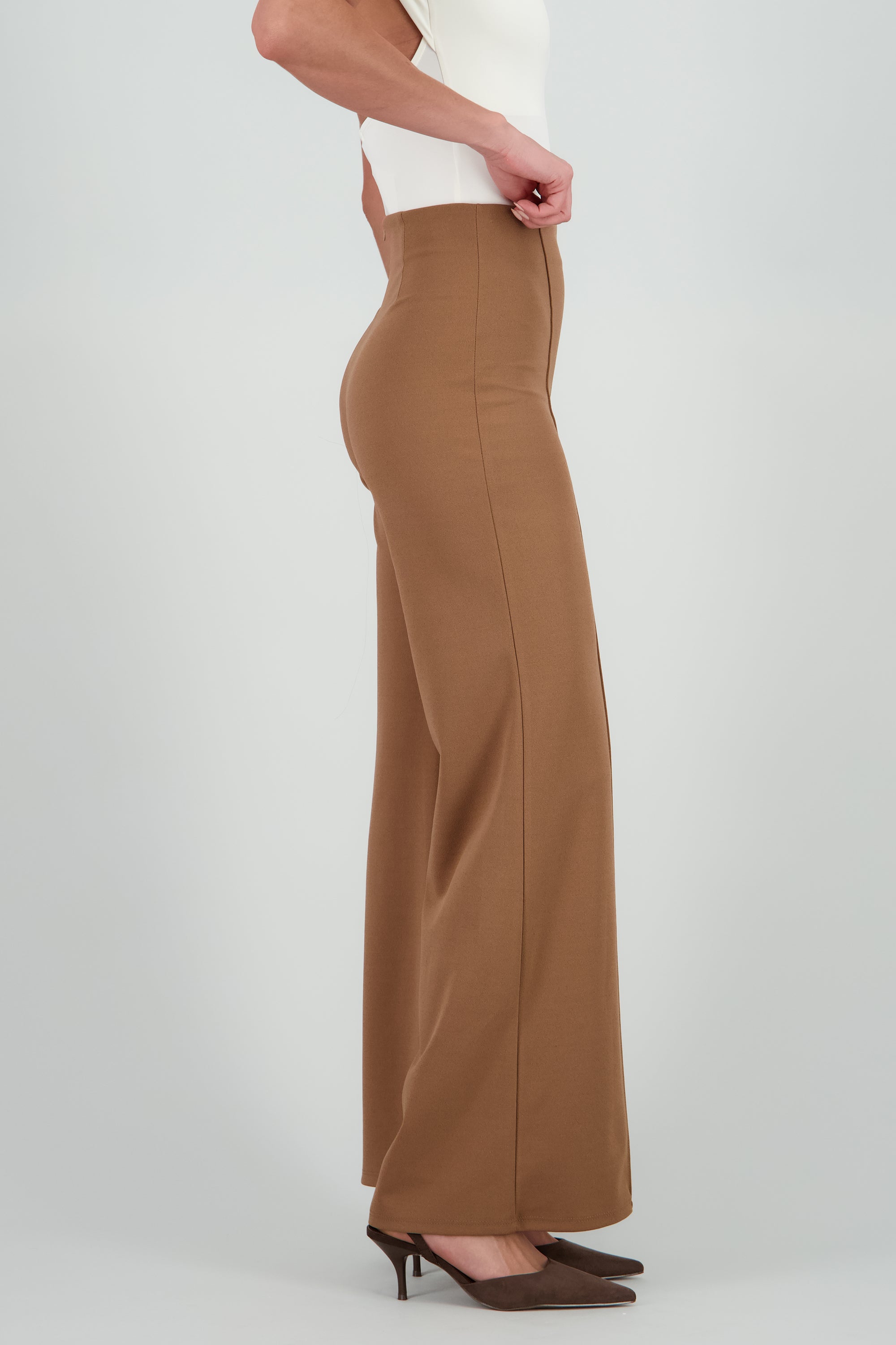 Pantalón Wide Leg Cintura Alta Costuras TAN
