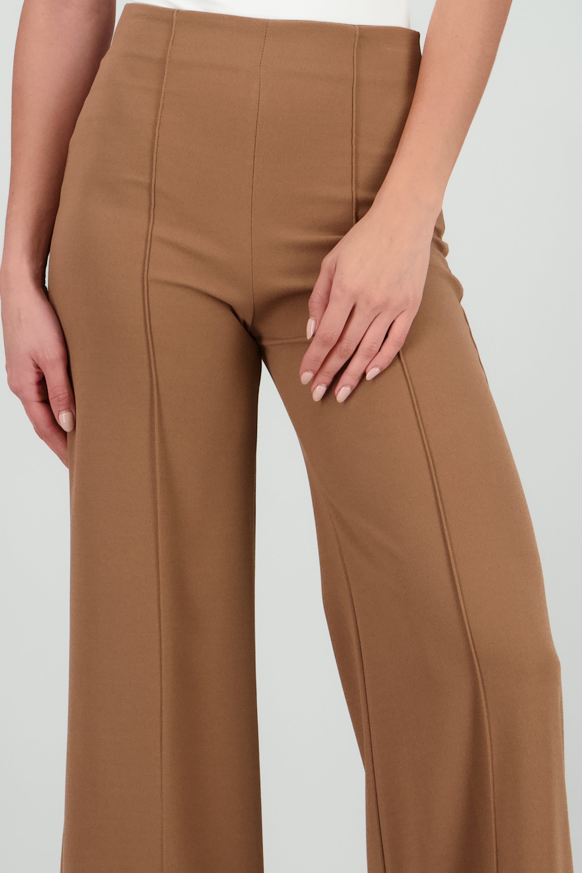 Pantalón Wide Leg Cintura Alta Costuras TAN