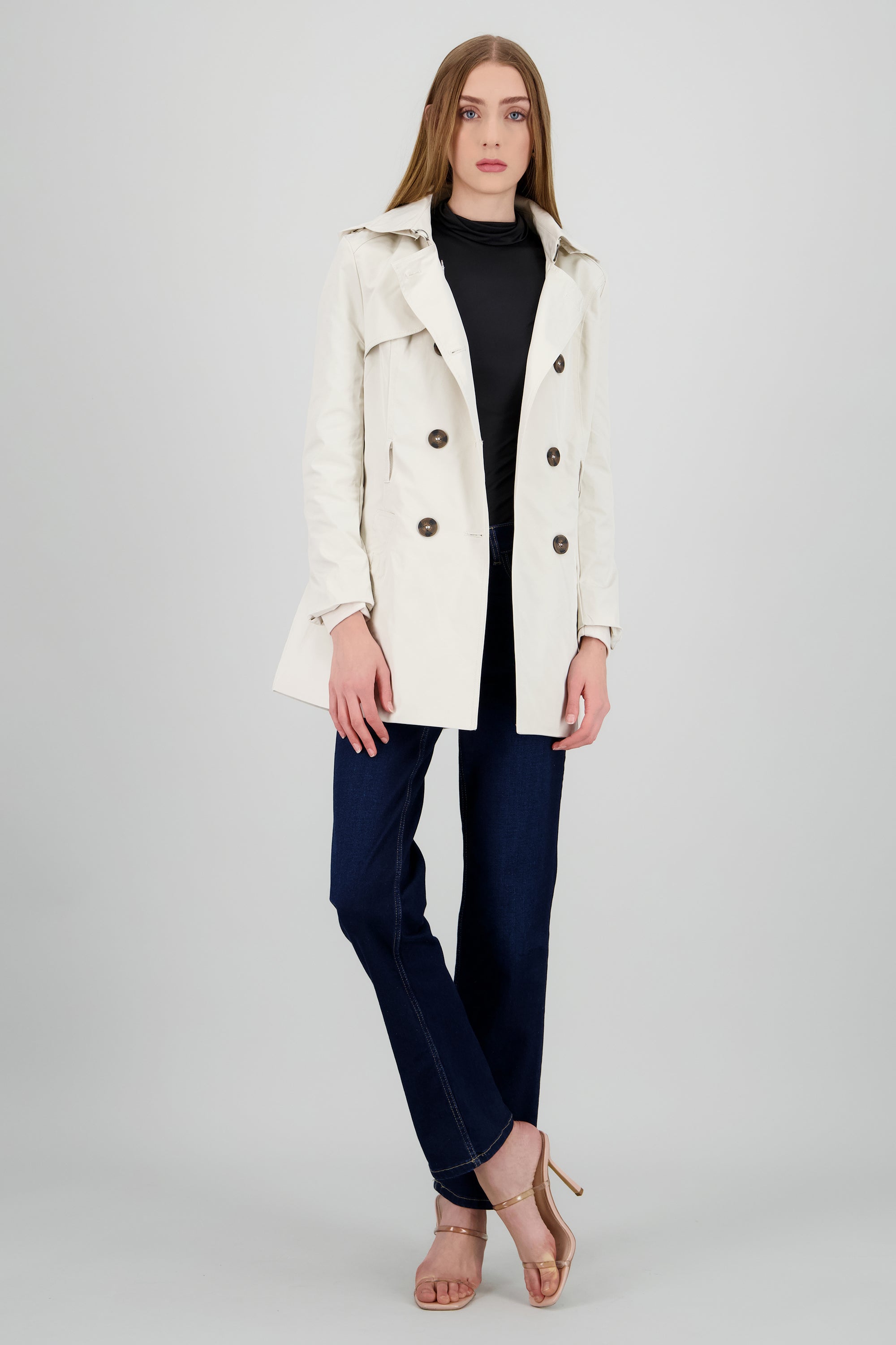 Gabardina ajustada capucha CREMA