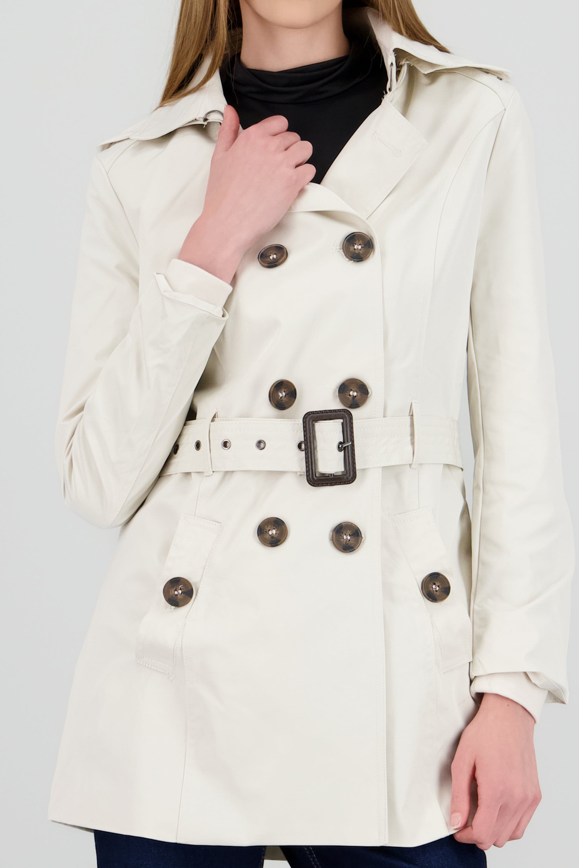 Gabardina ajustada capucha CREMA